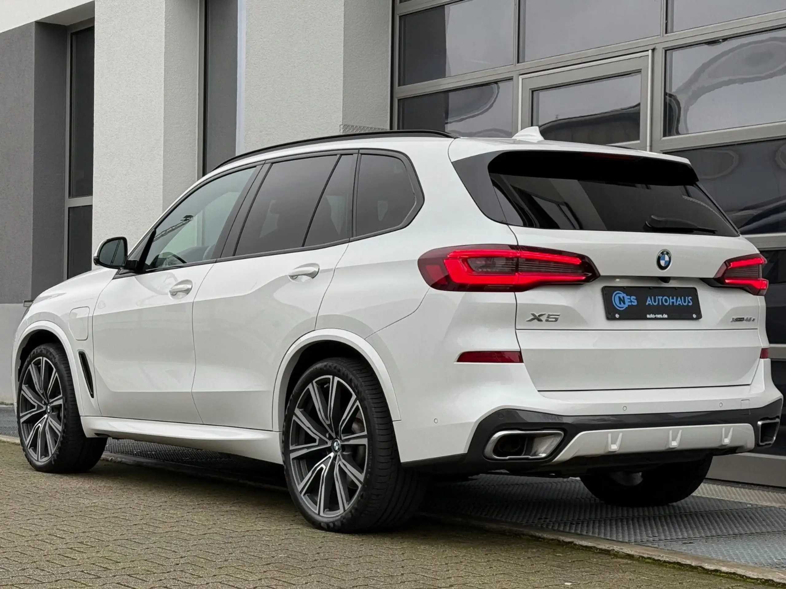 BMW - X5