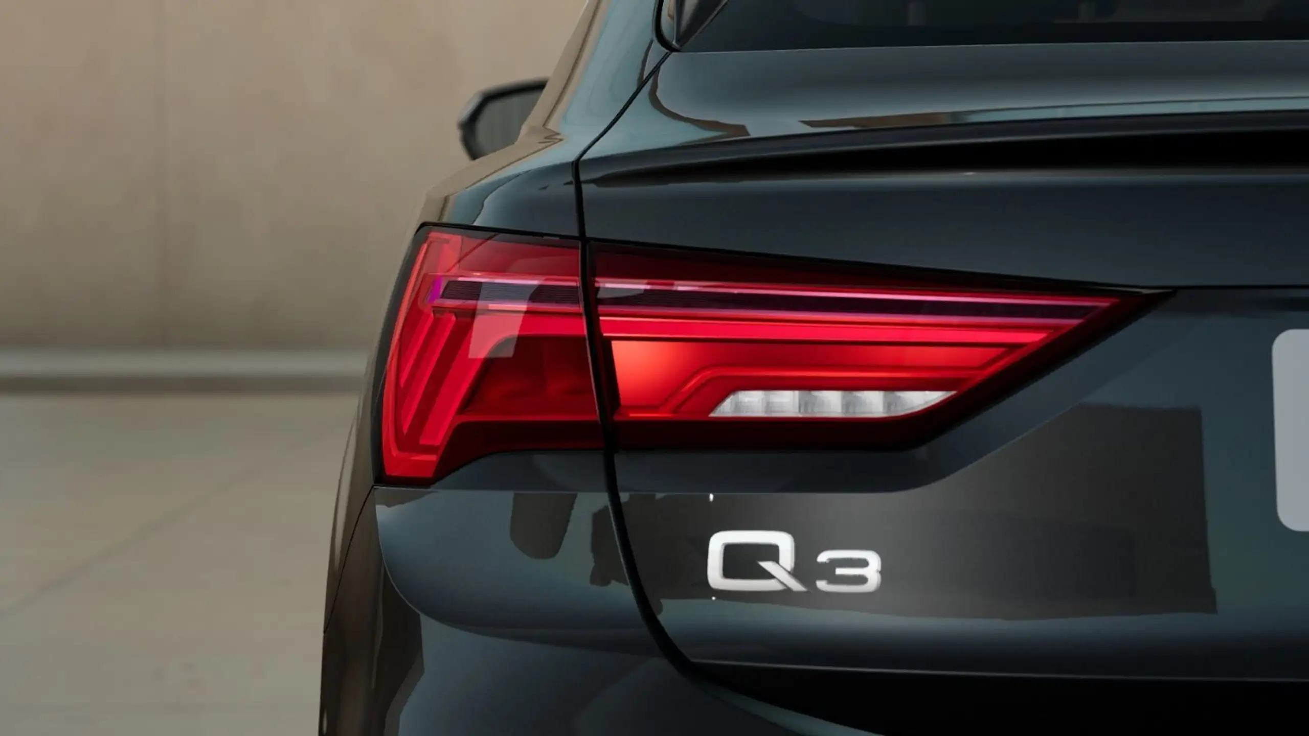 Audi - Q3