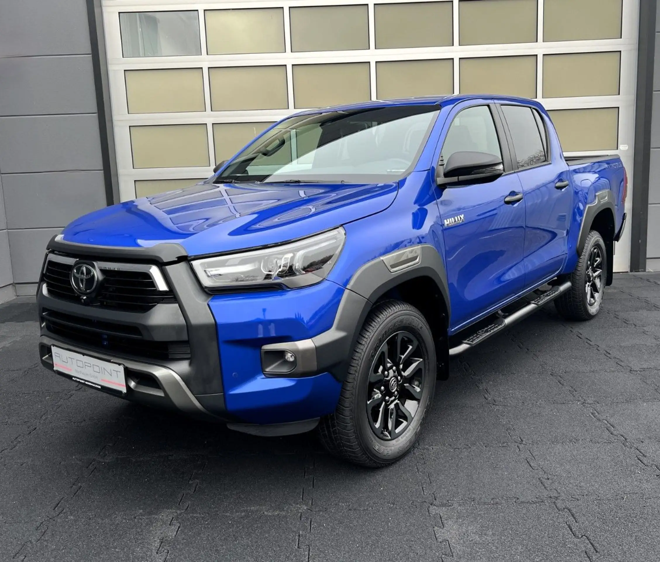 Toyota - Hilux