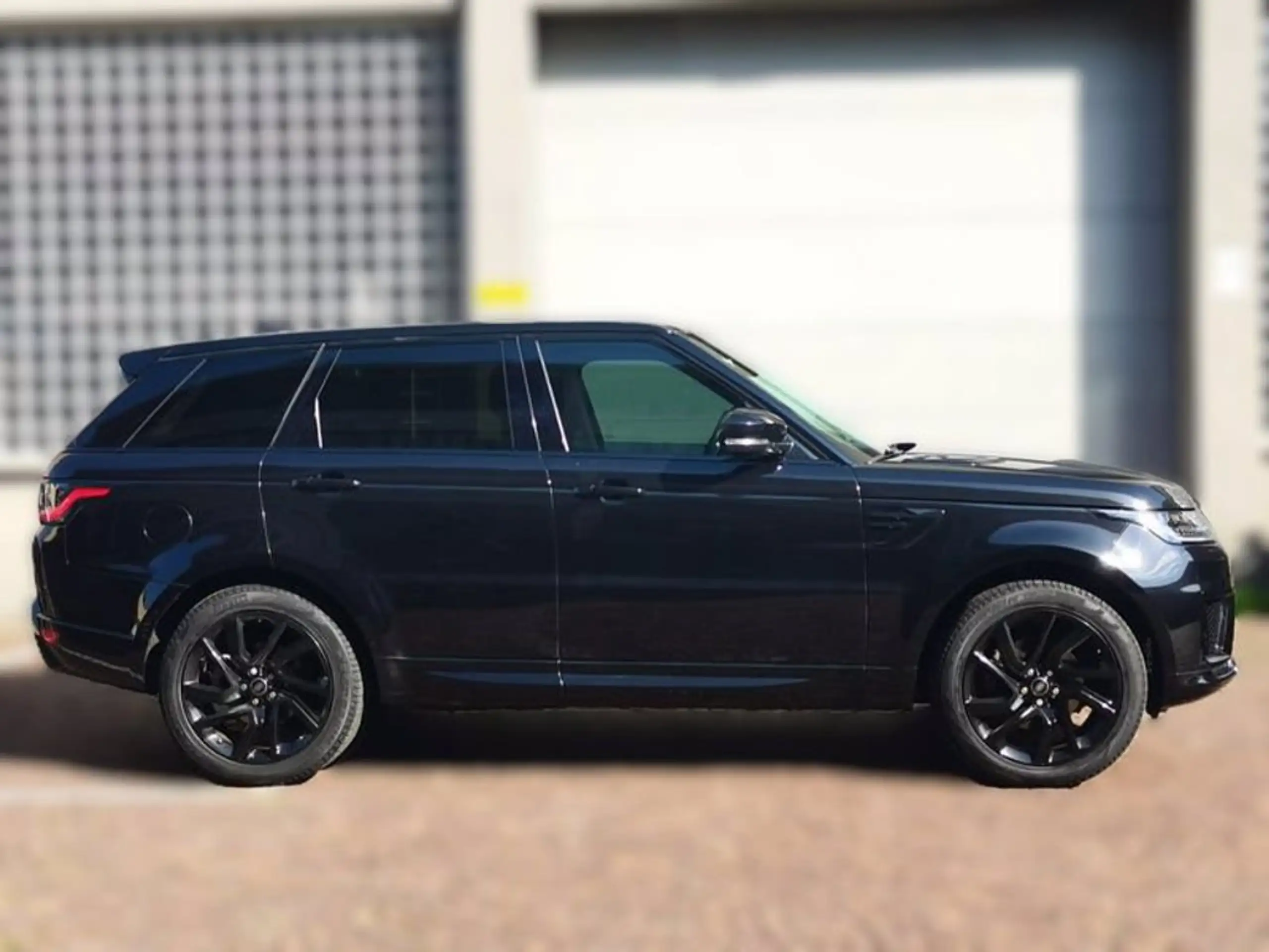 Land Rover - Range Rover Sport