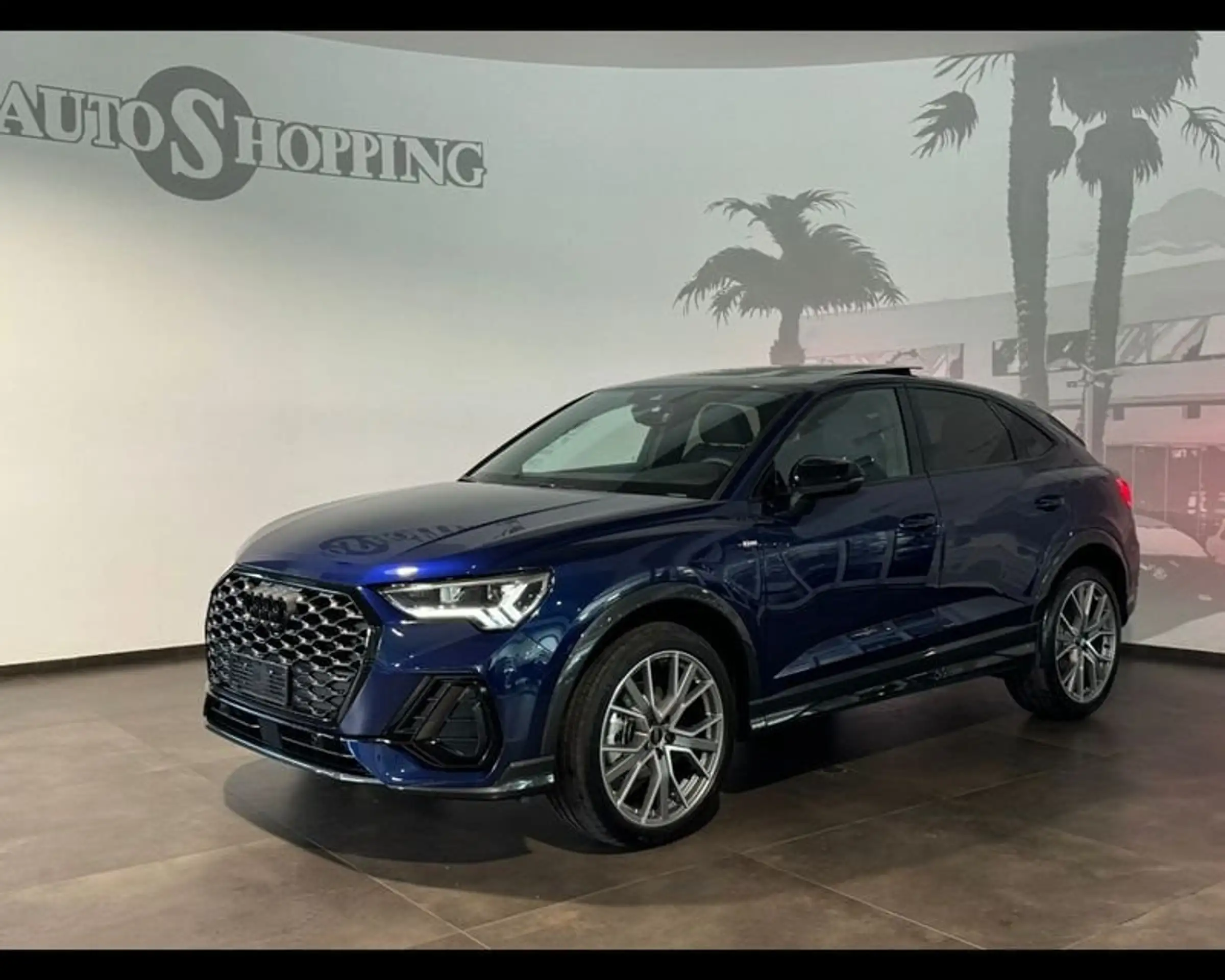 Audi - Q3