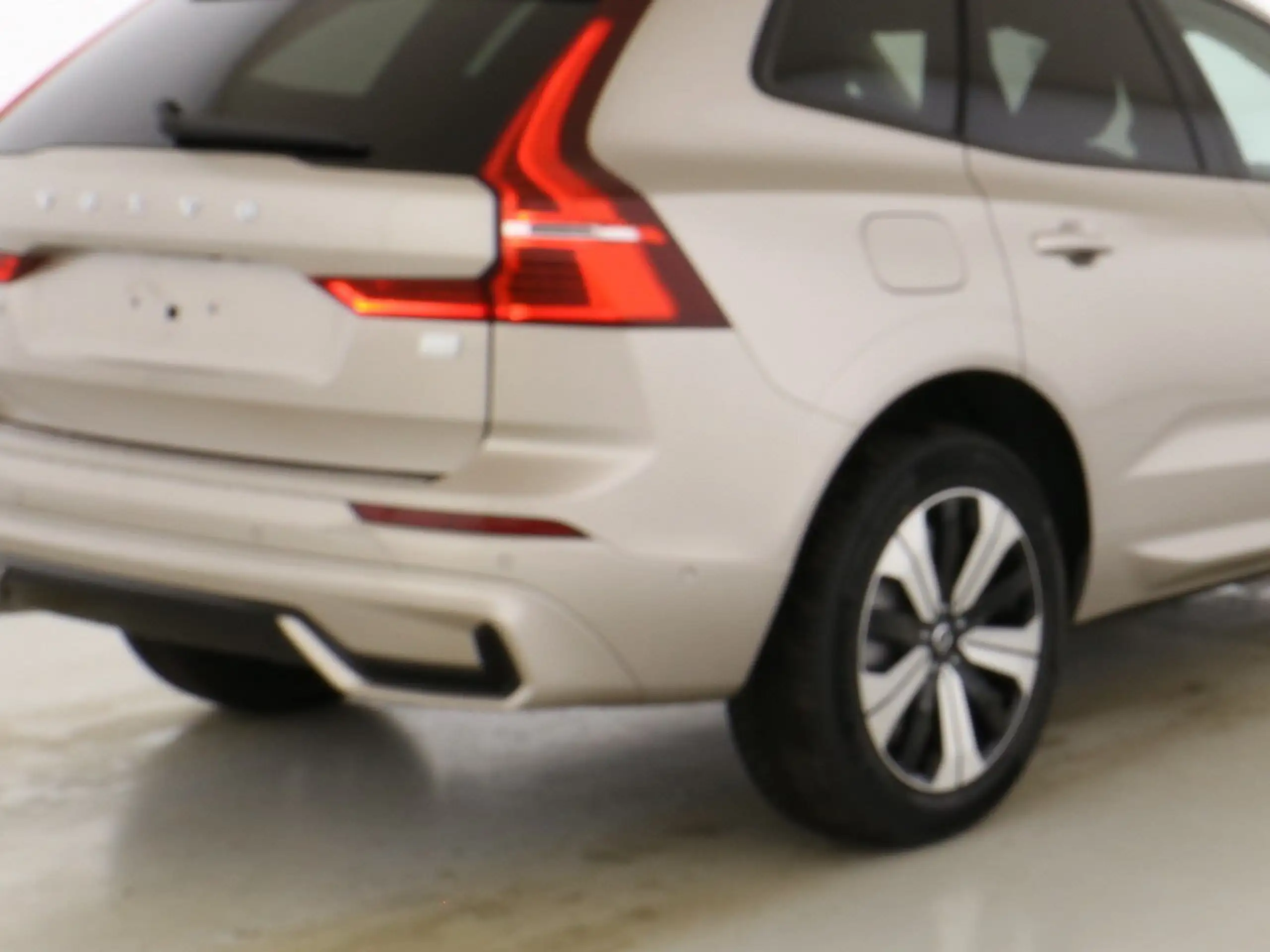 Volvo - XC60