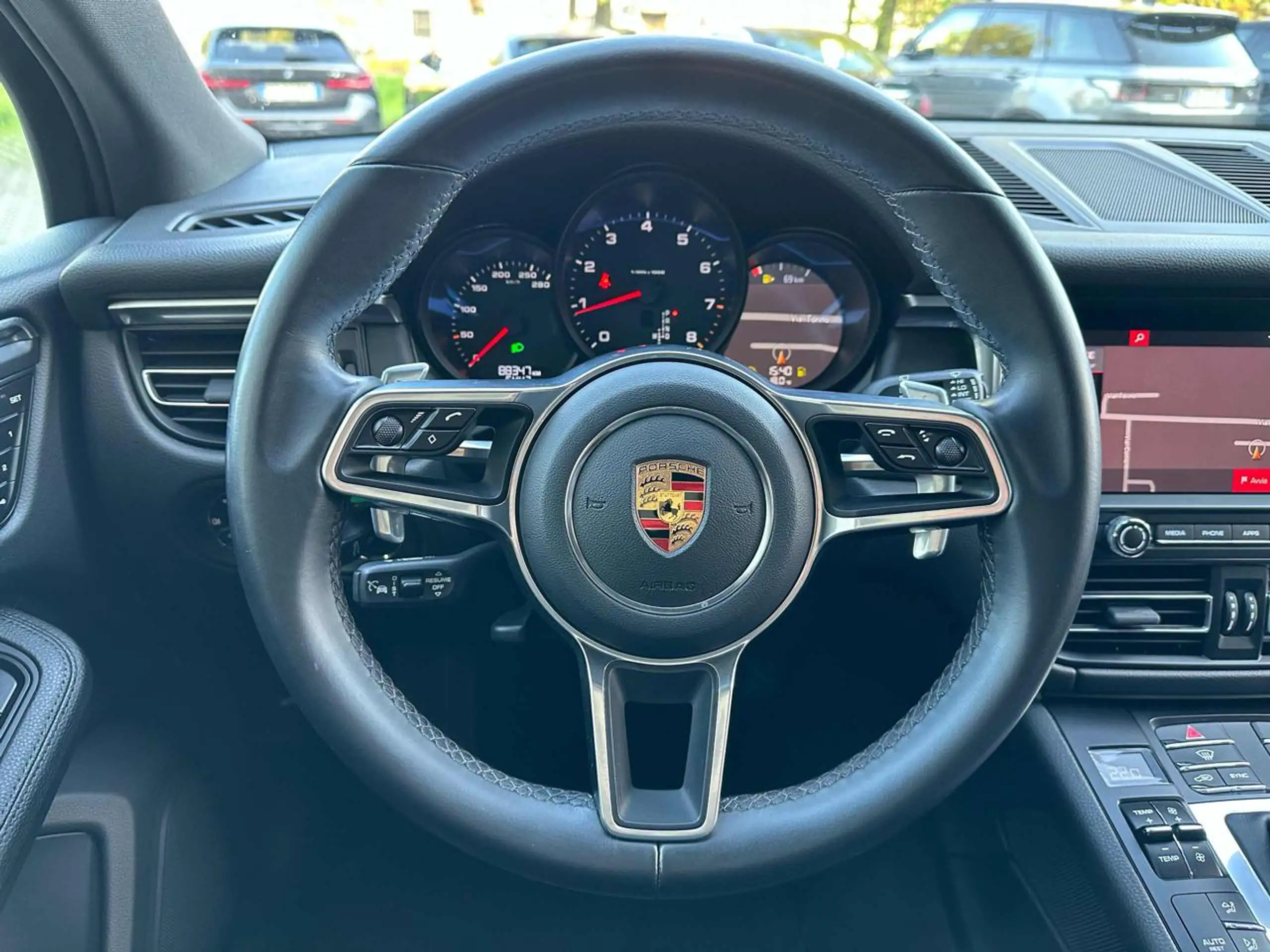 Porsche - Macan