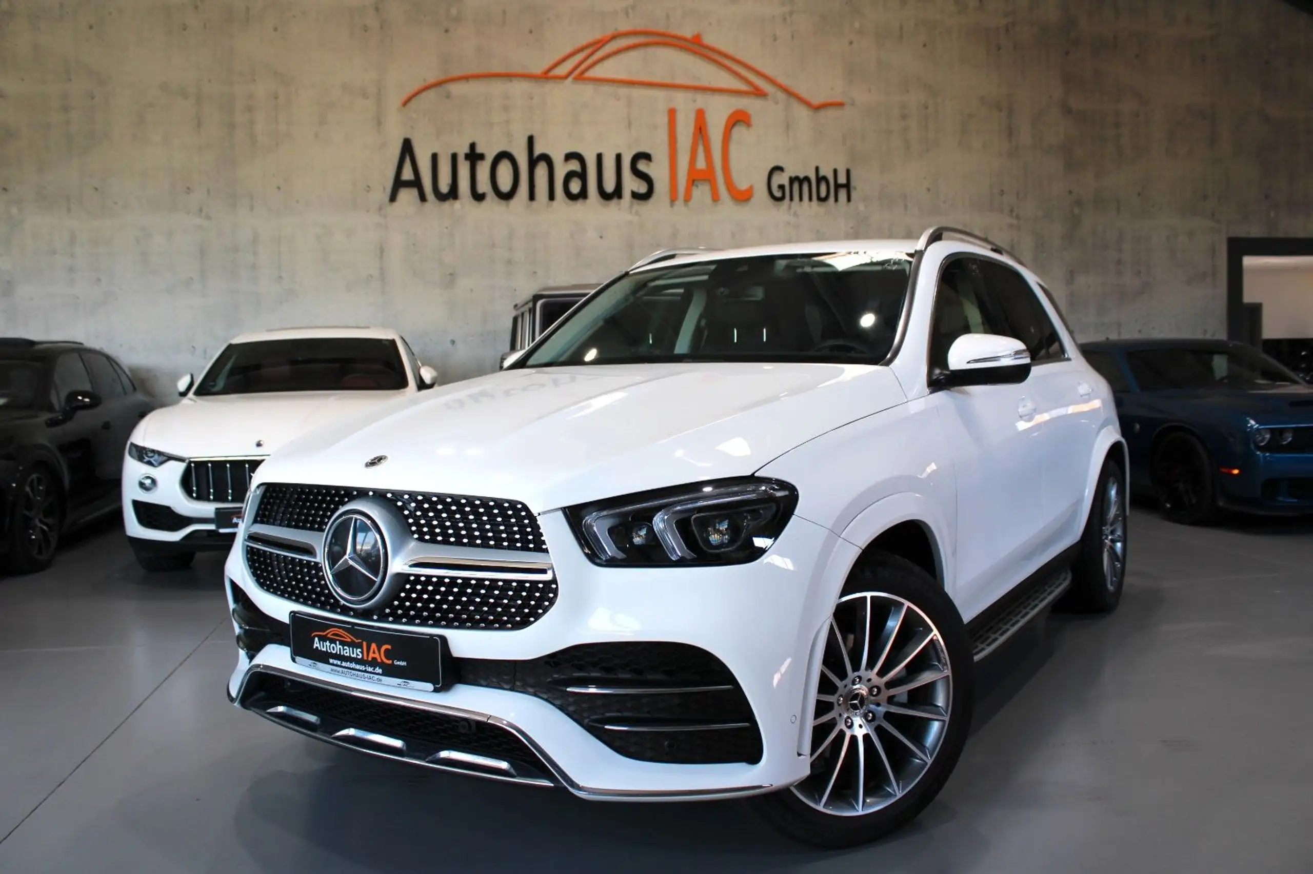 Mercedes-Benz GLE 300 2021