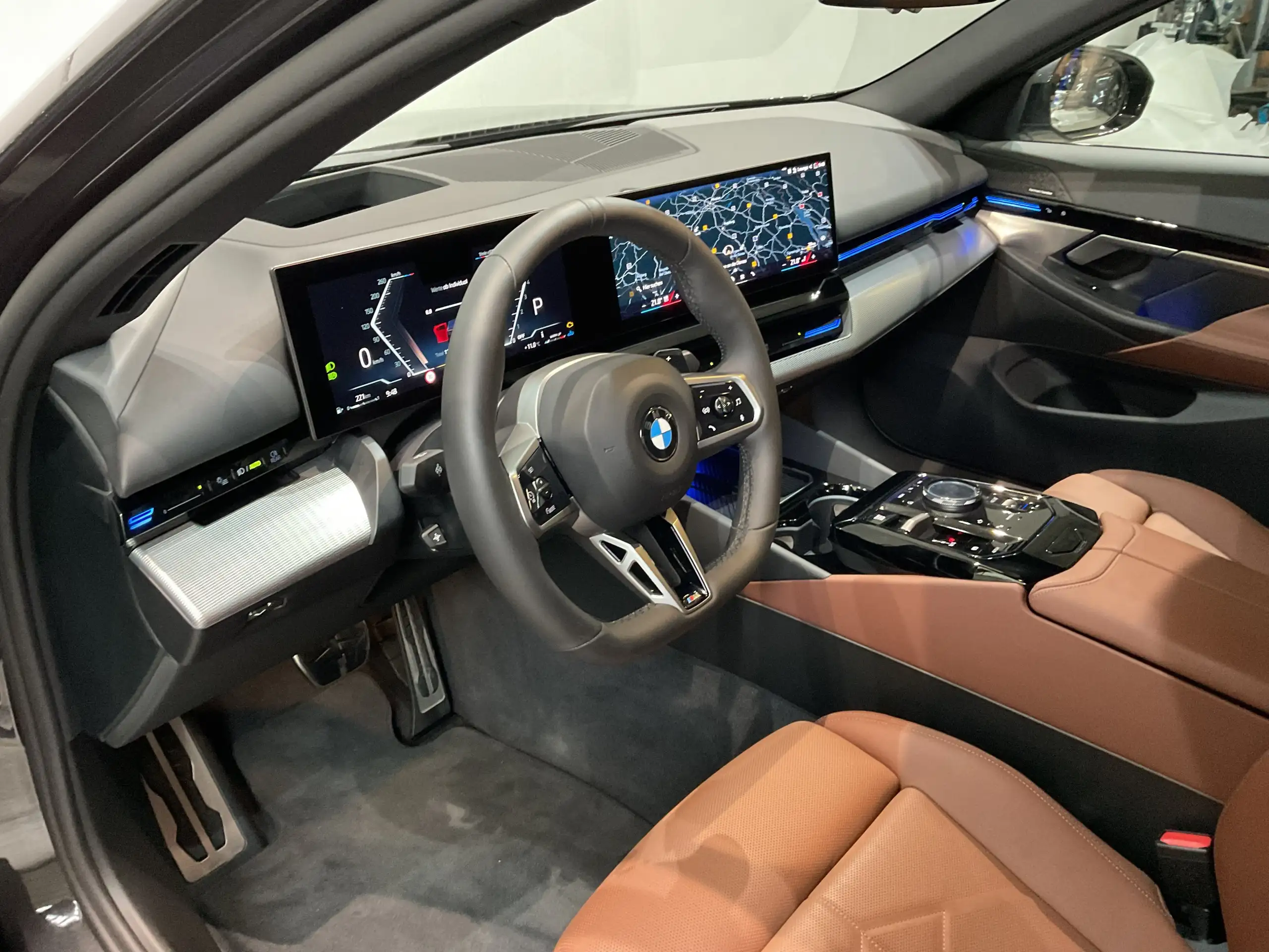 BMW - 520