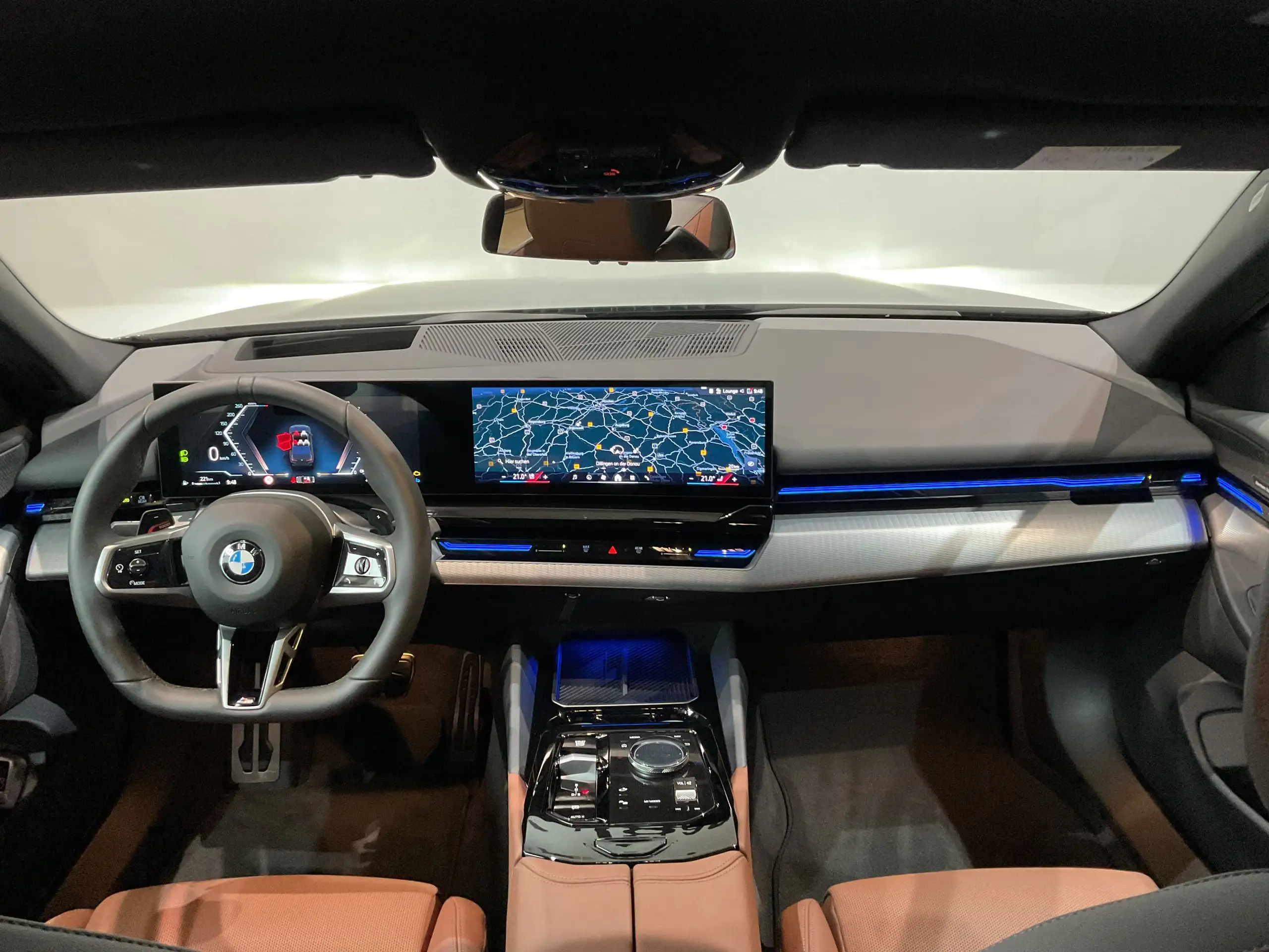 BMW - 520