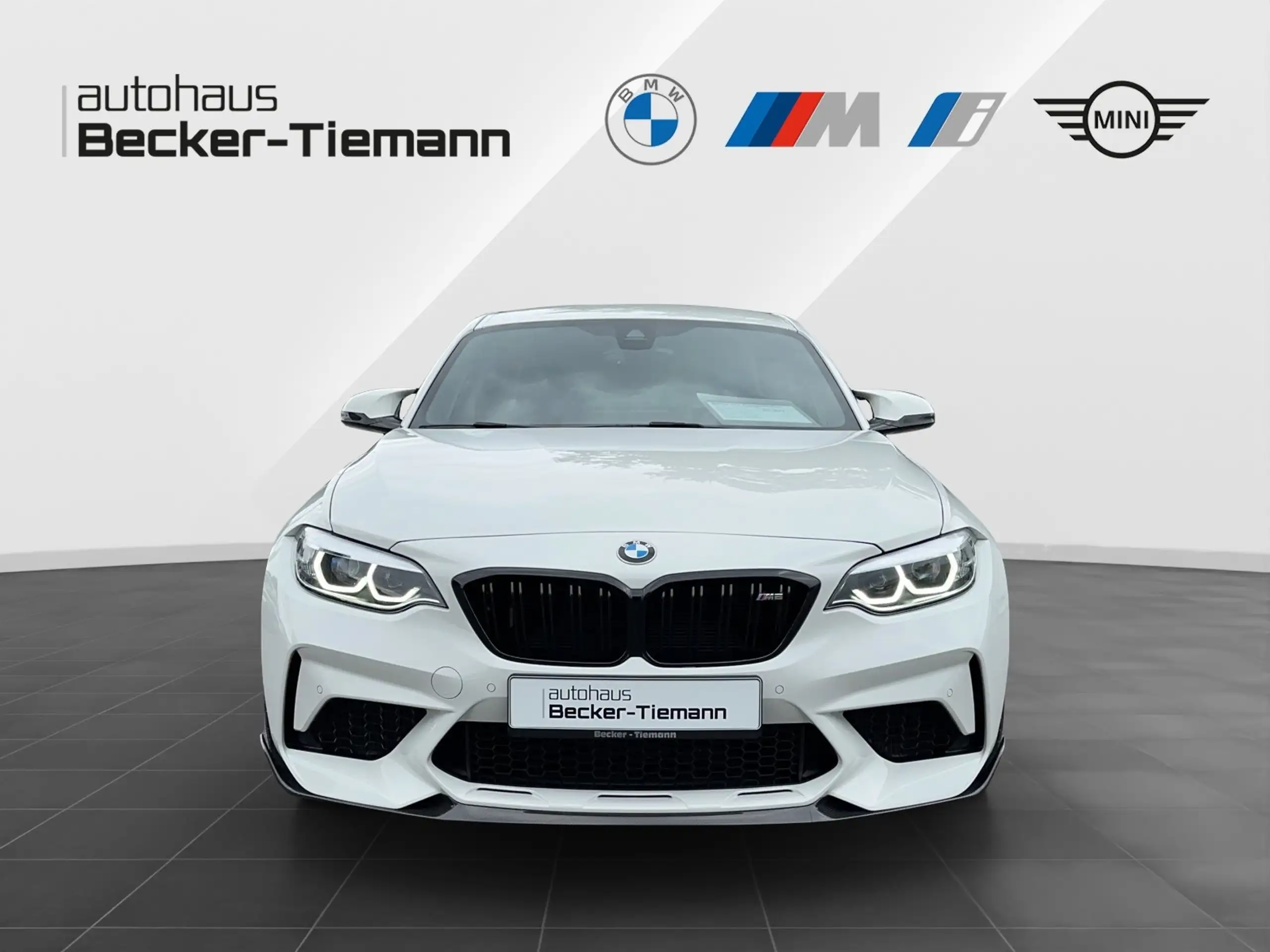 BMW - M2