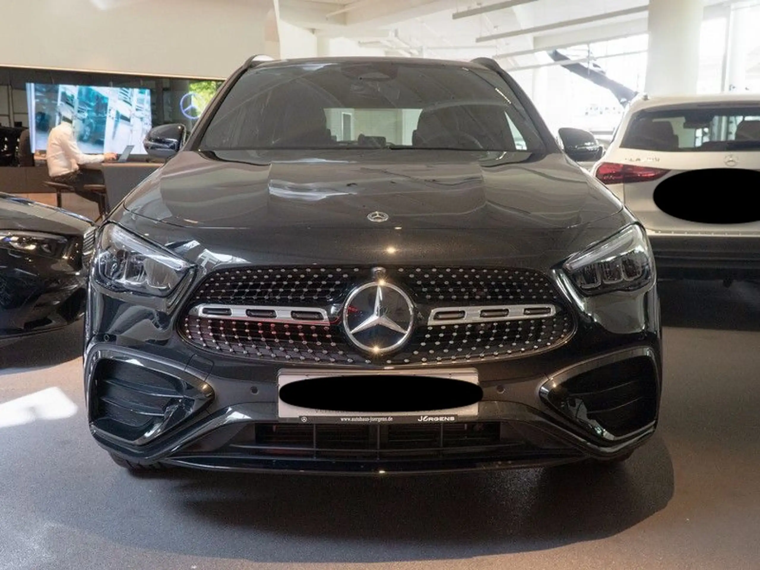 Mercedes-Benz - GLA 250