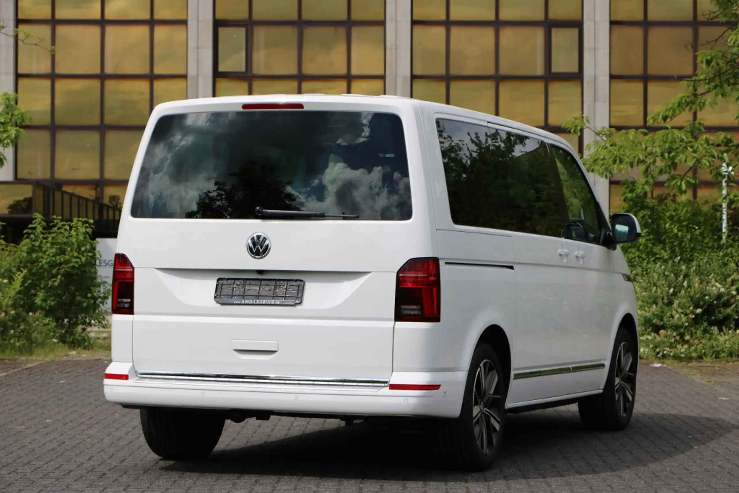 Volkswagen - T6 Multivan