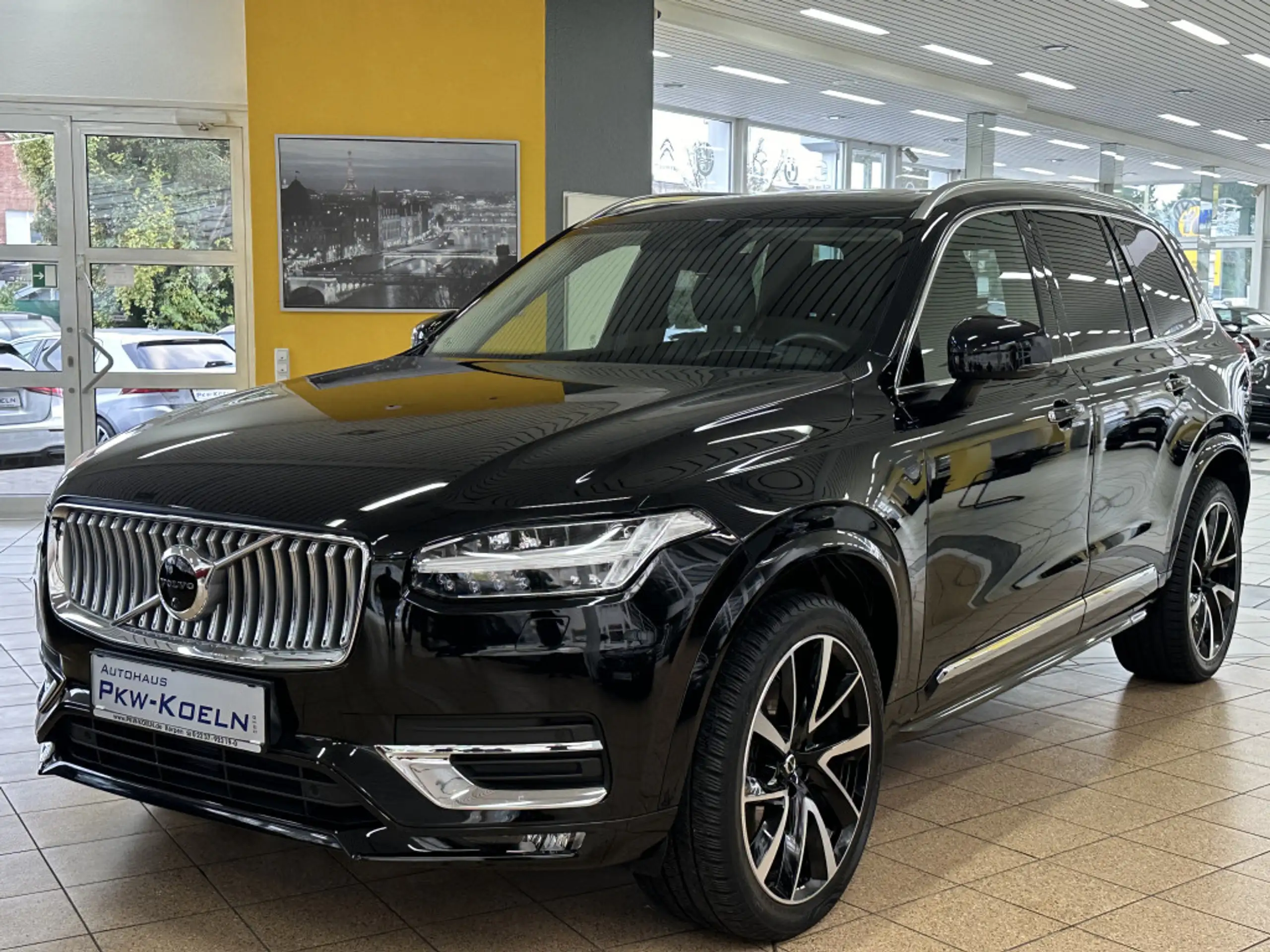 Volvo - XC90