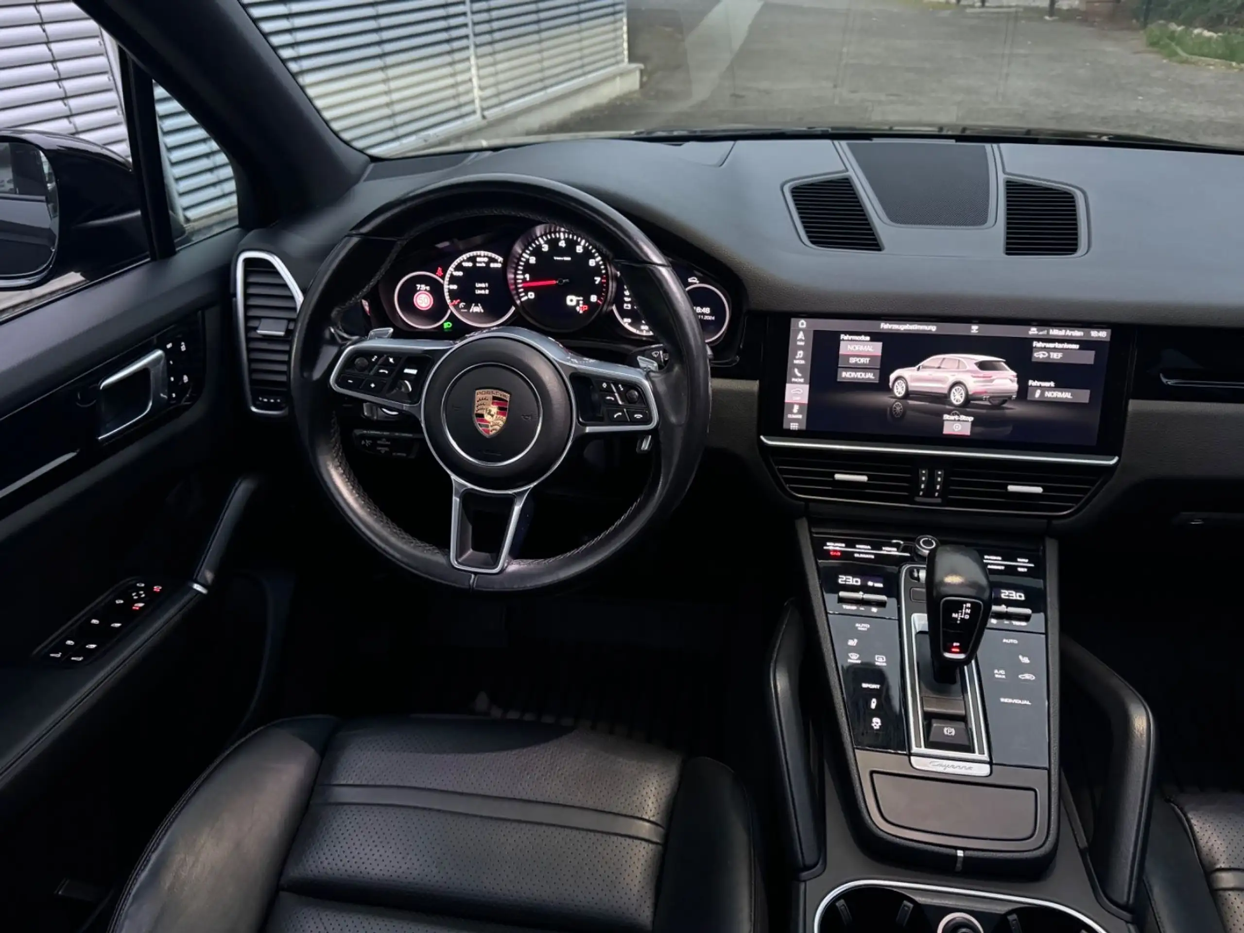 Porsche - Cayenne