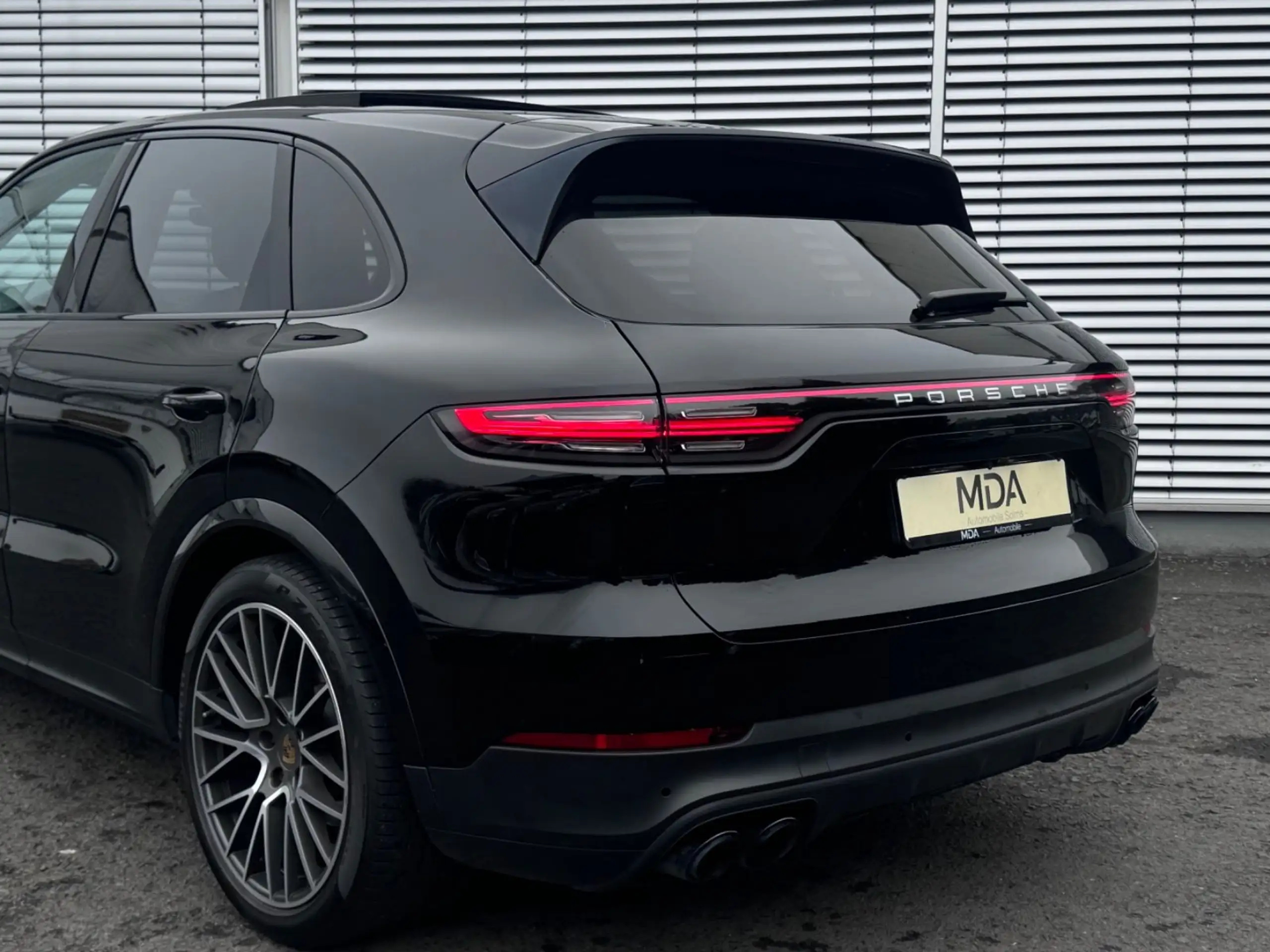 Porsche - Cayenne