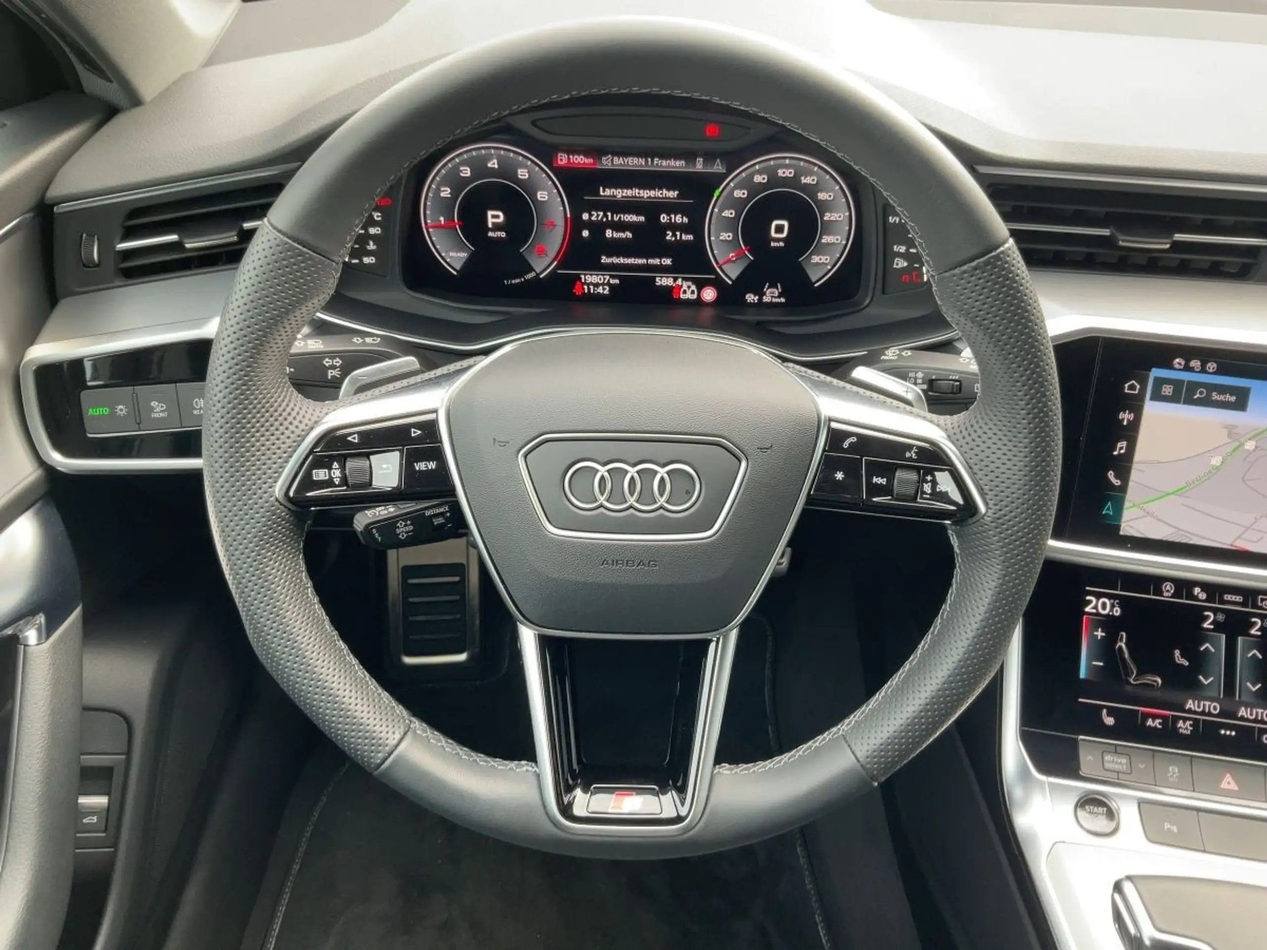 Audi - A6