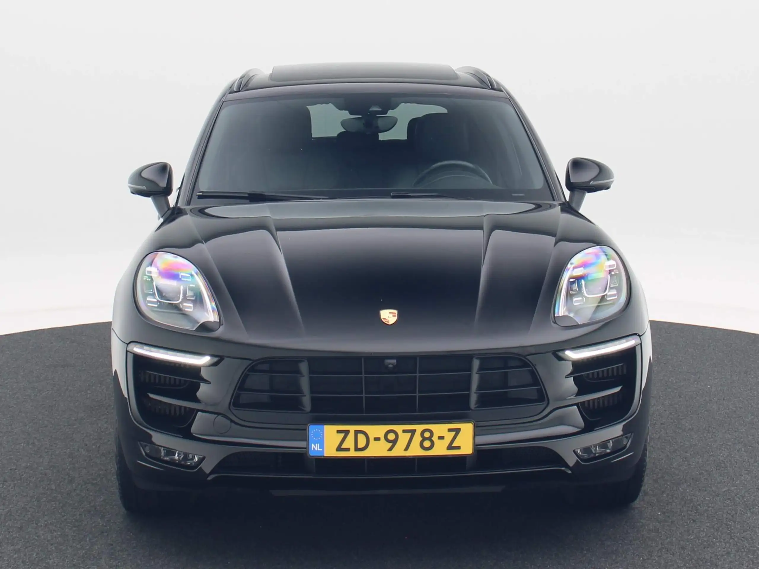 Porsche - Macan