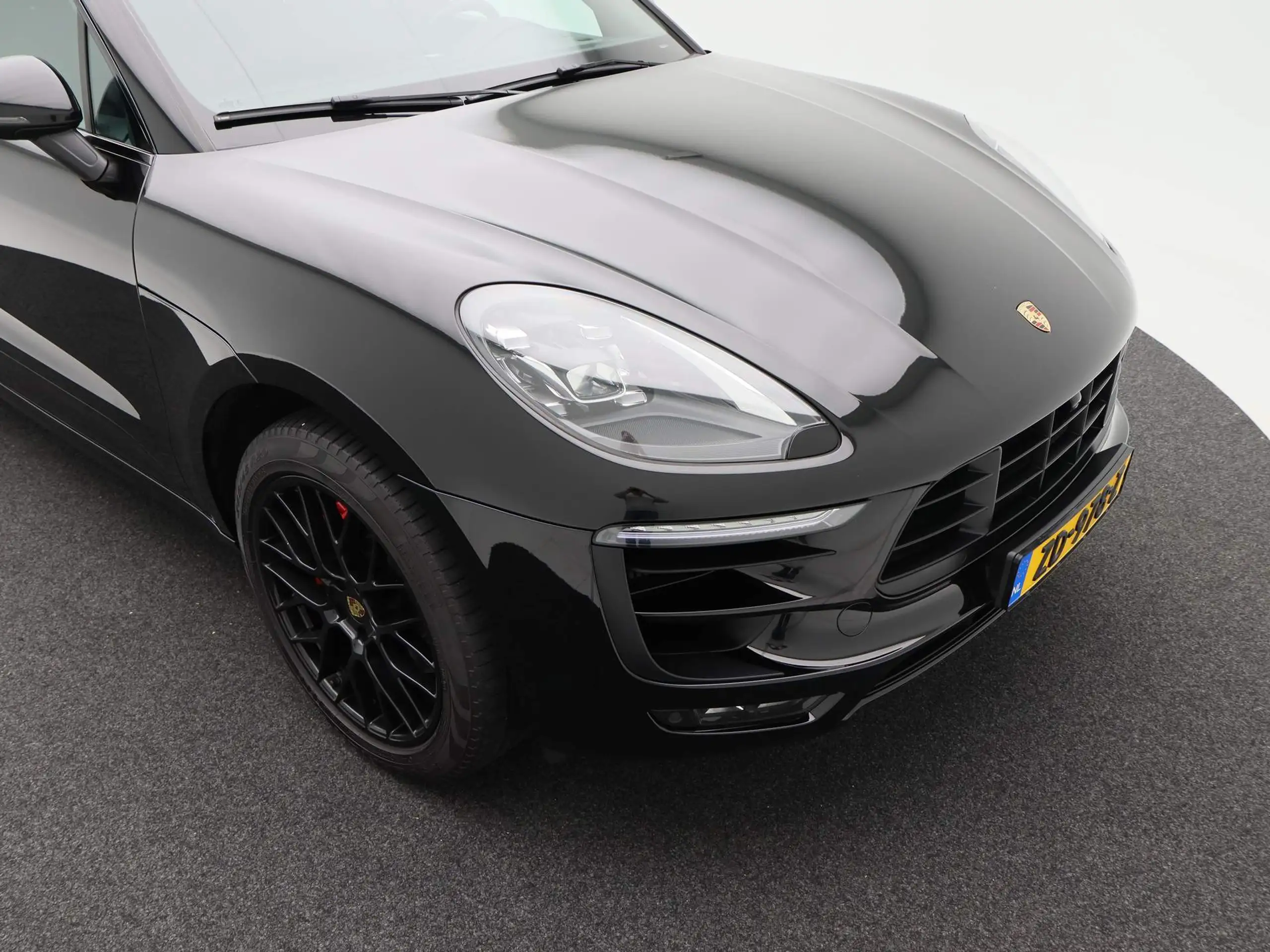 Porsche - Macan