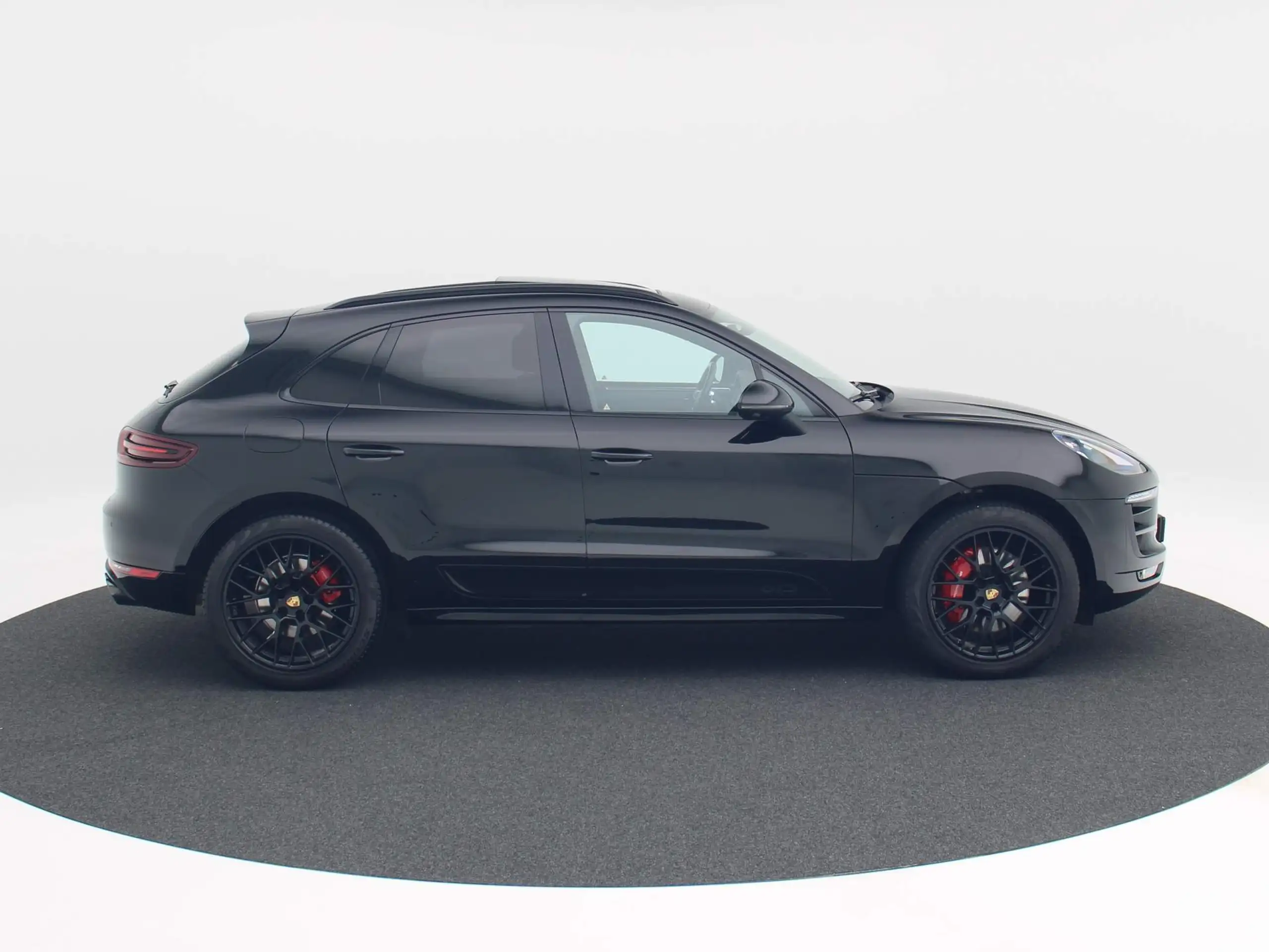 Porsche - Macan