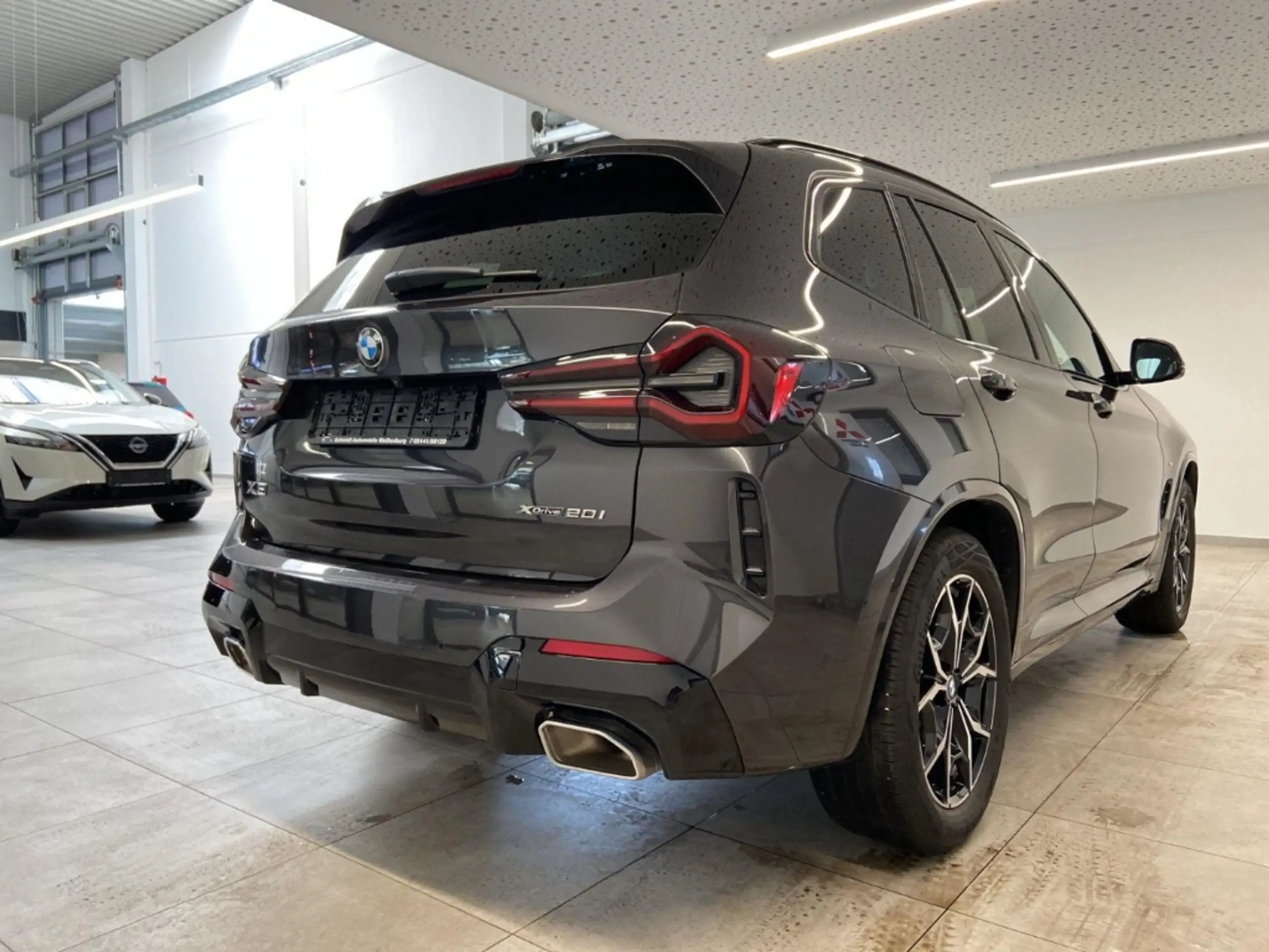 BMW - X3