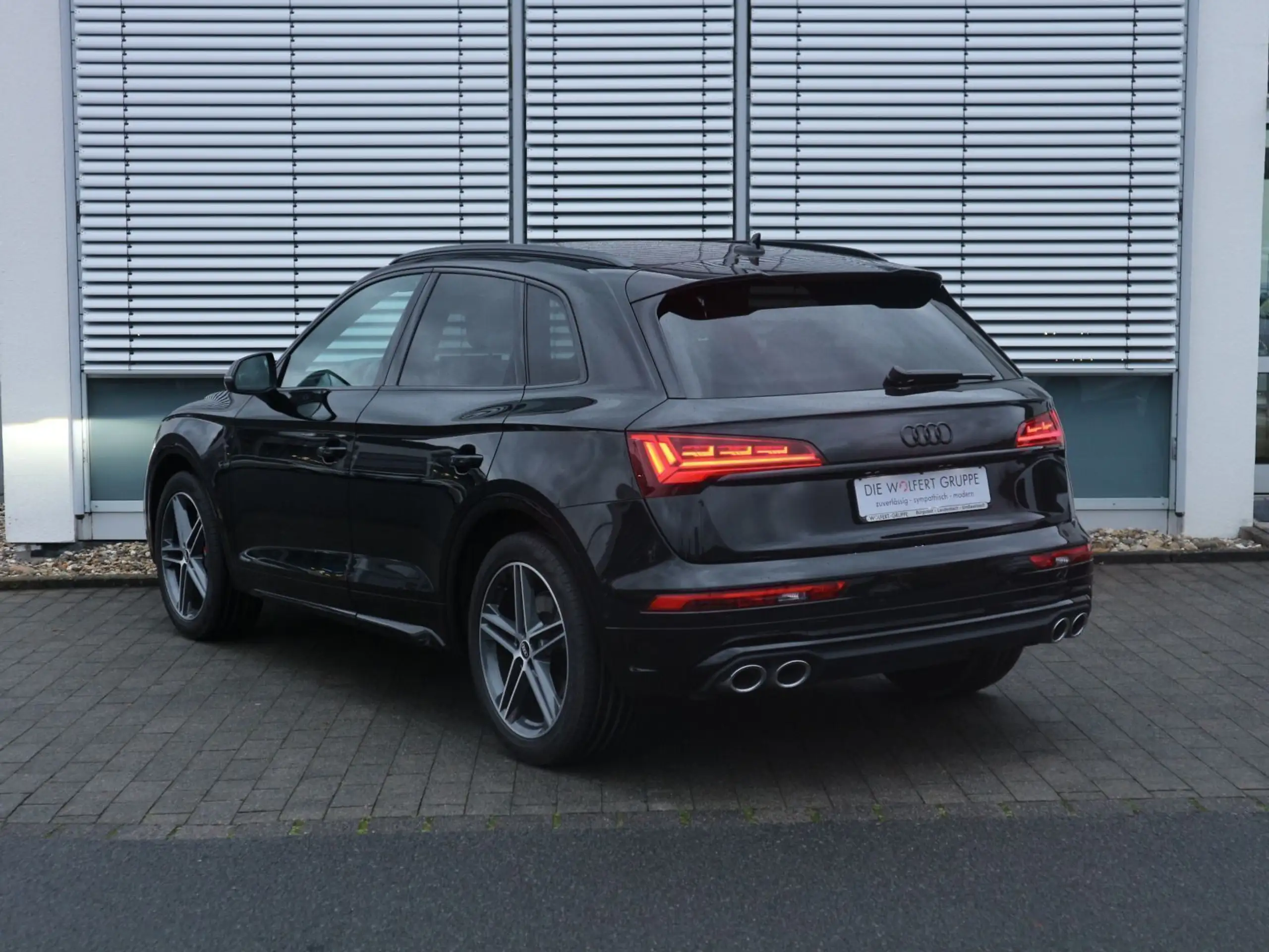 Audi - SQ5