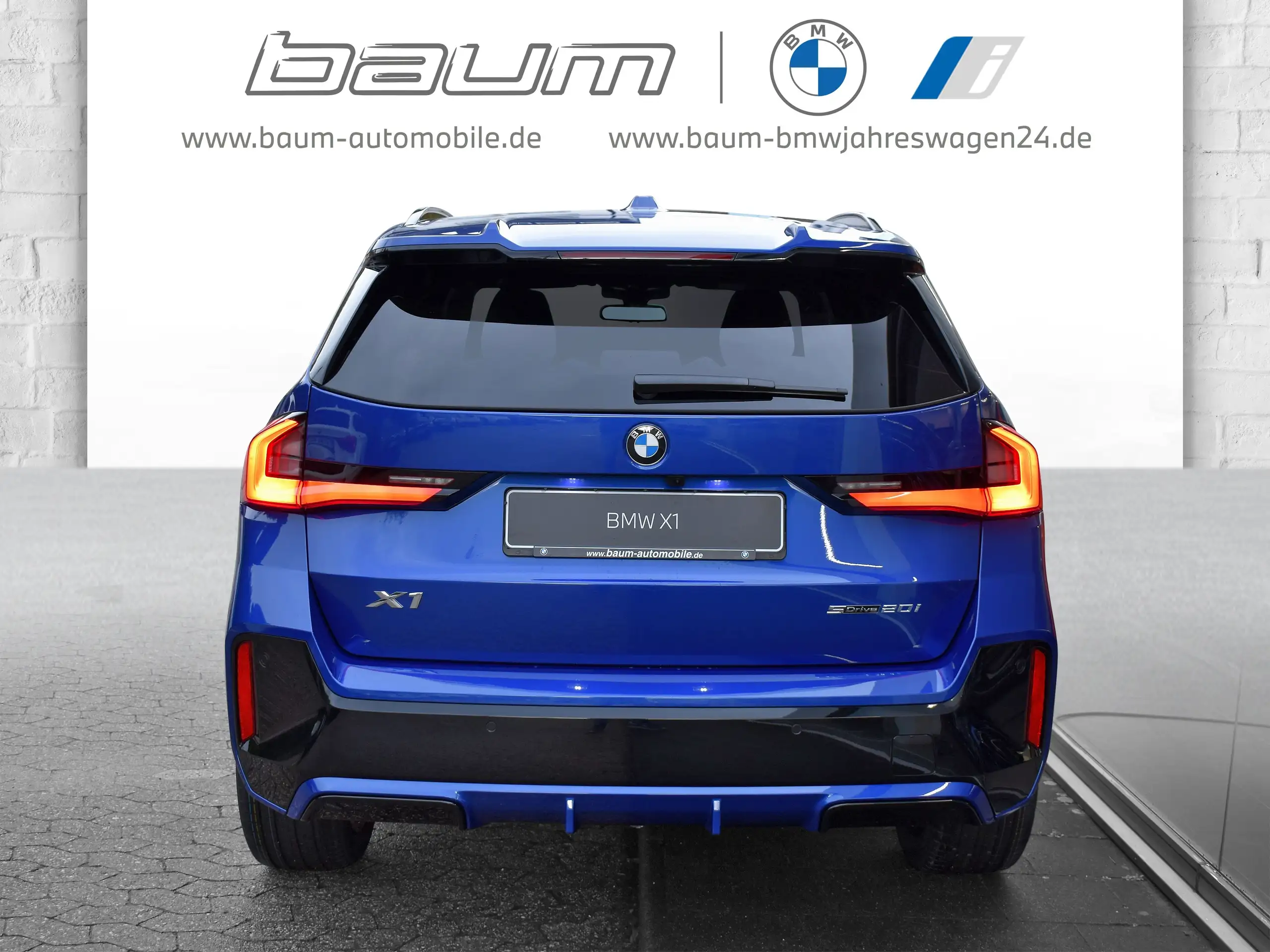 BMW - X1