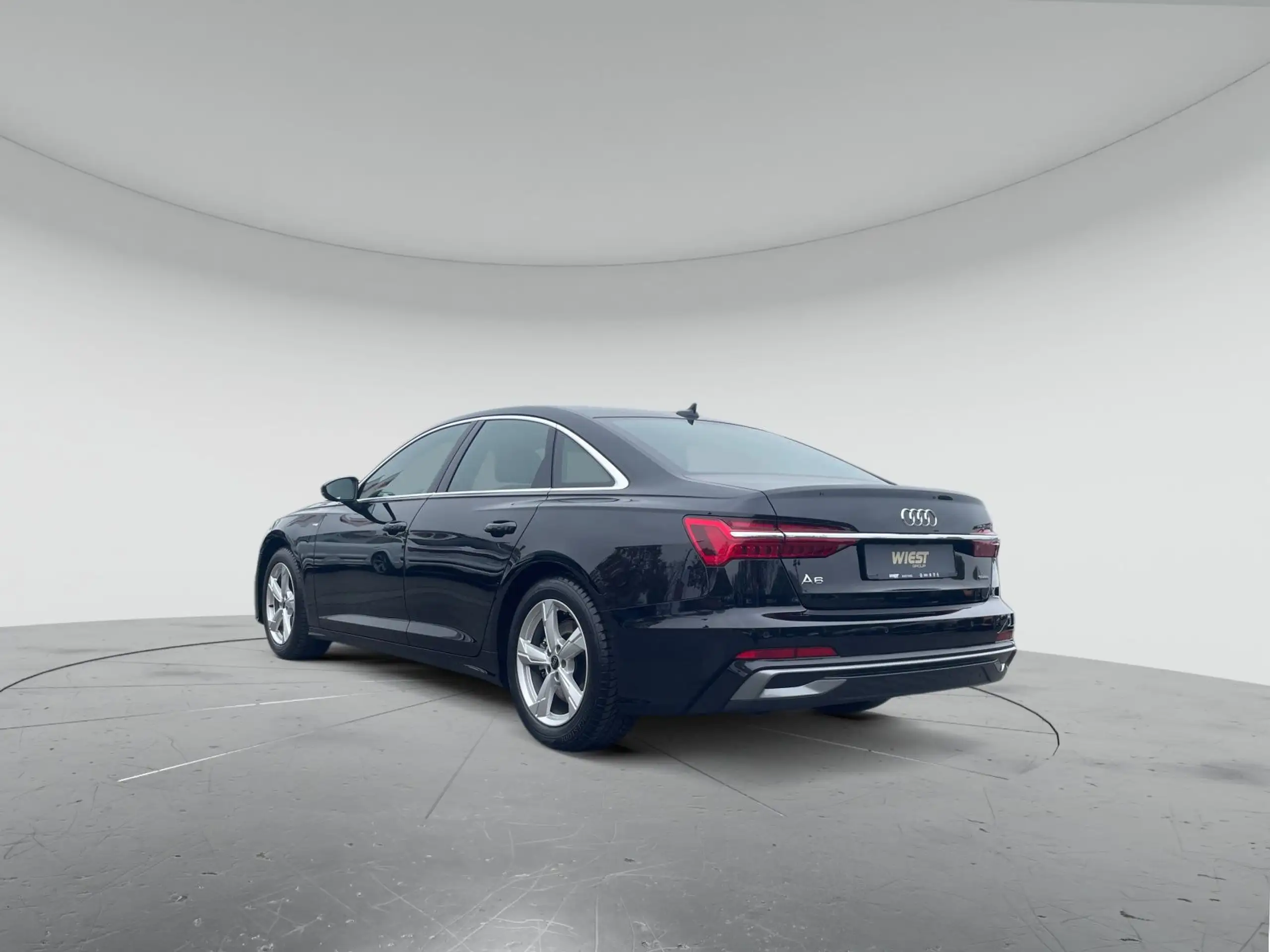 Audi - A6