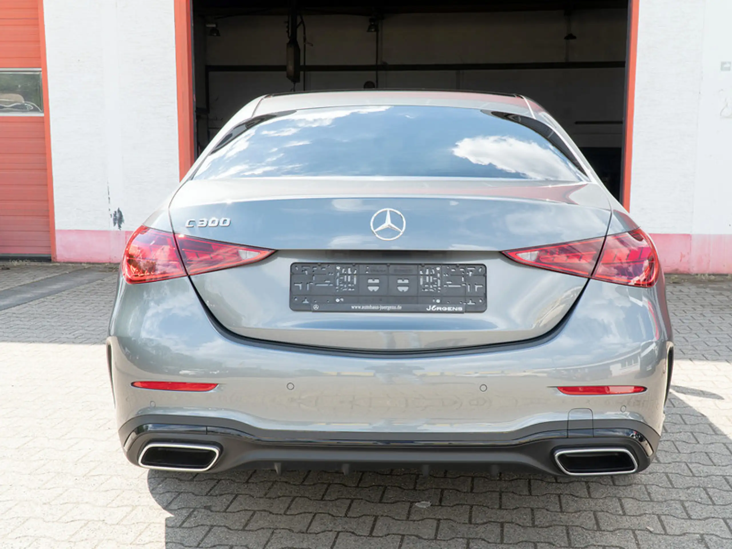 Mercedes-Benz - C 300