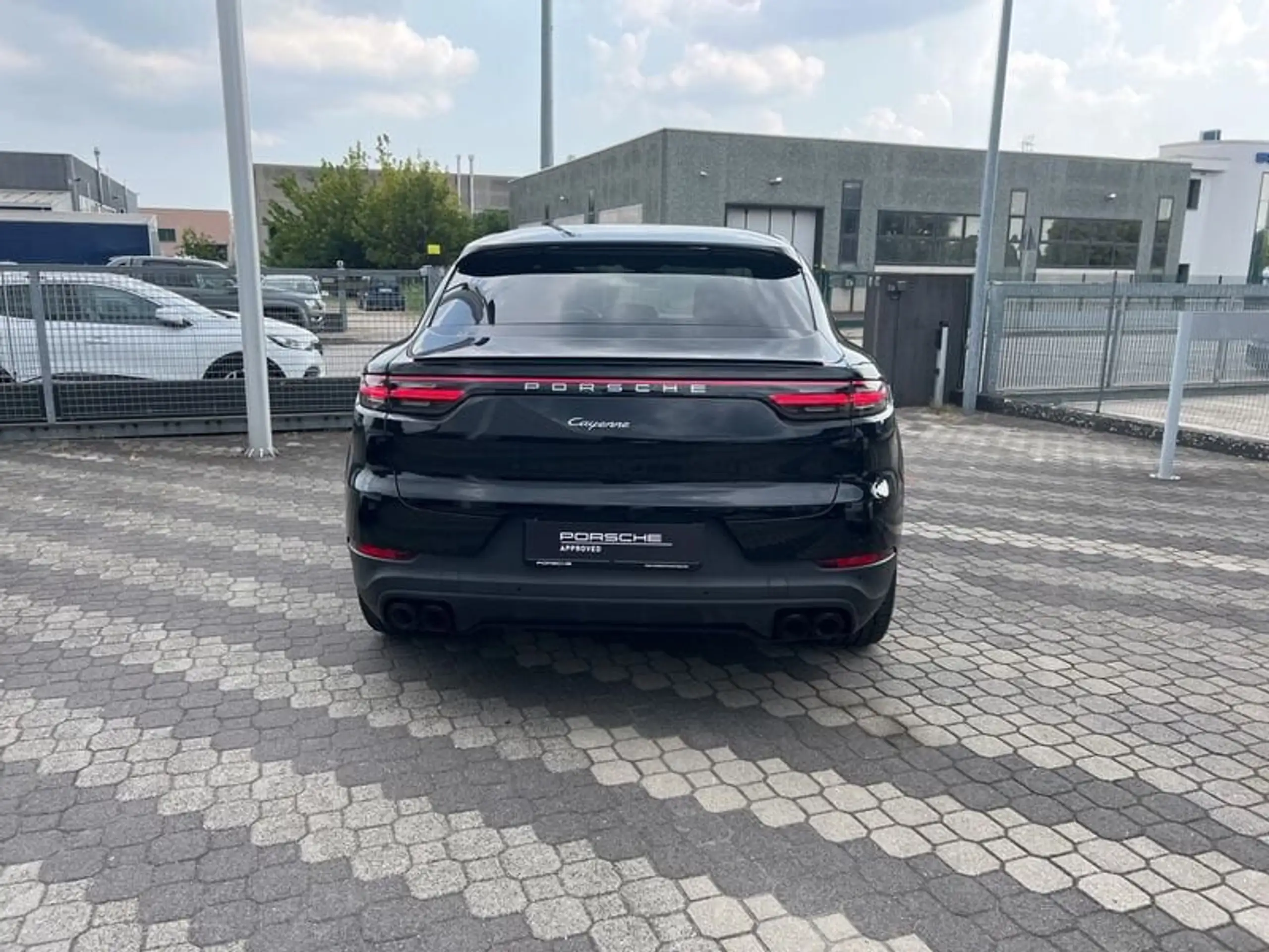 Porsche - Cayenne