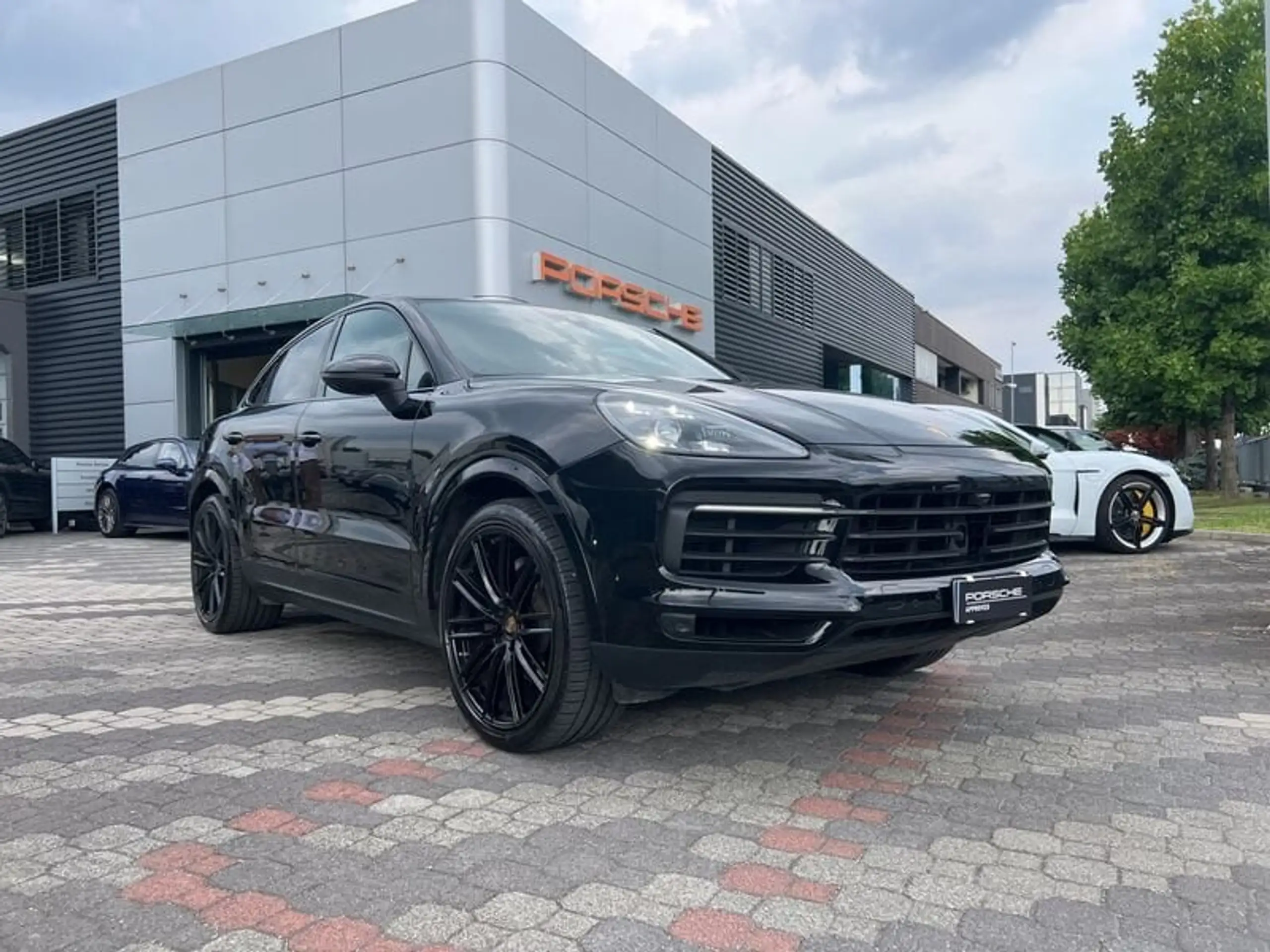 Porsche - Cayenne