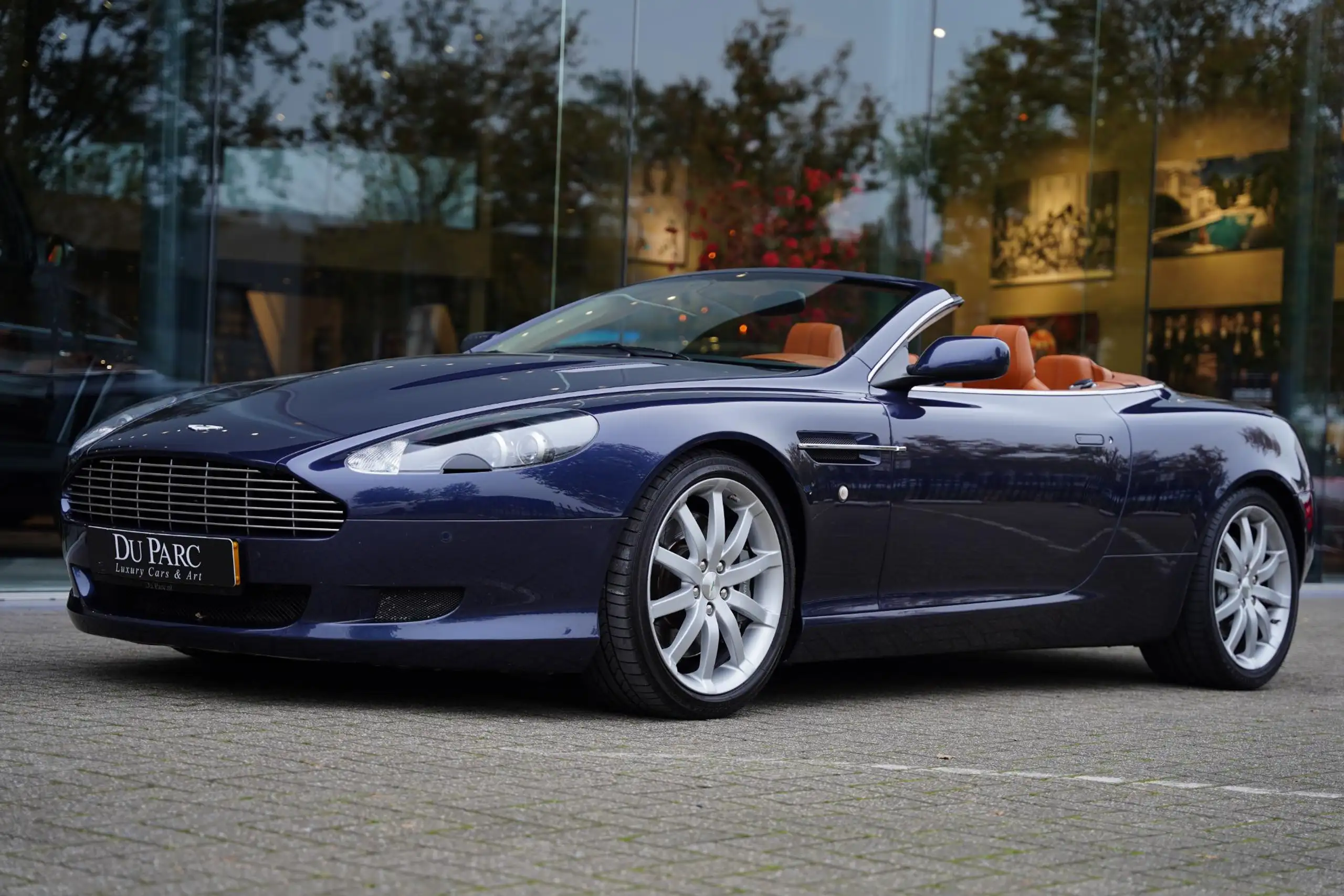 Aston Martin - DB9