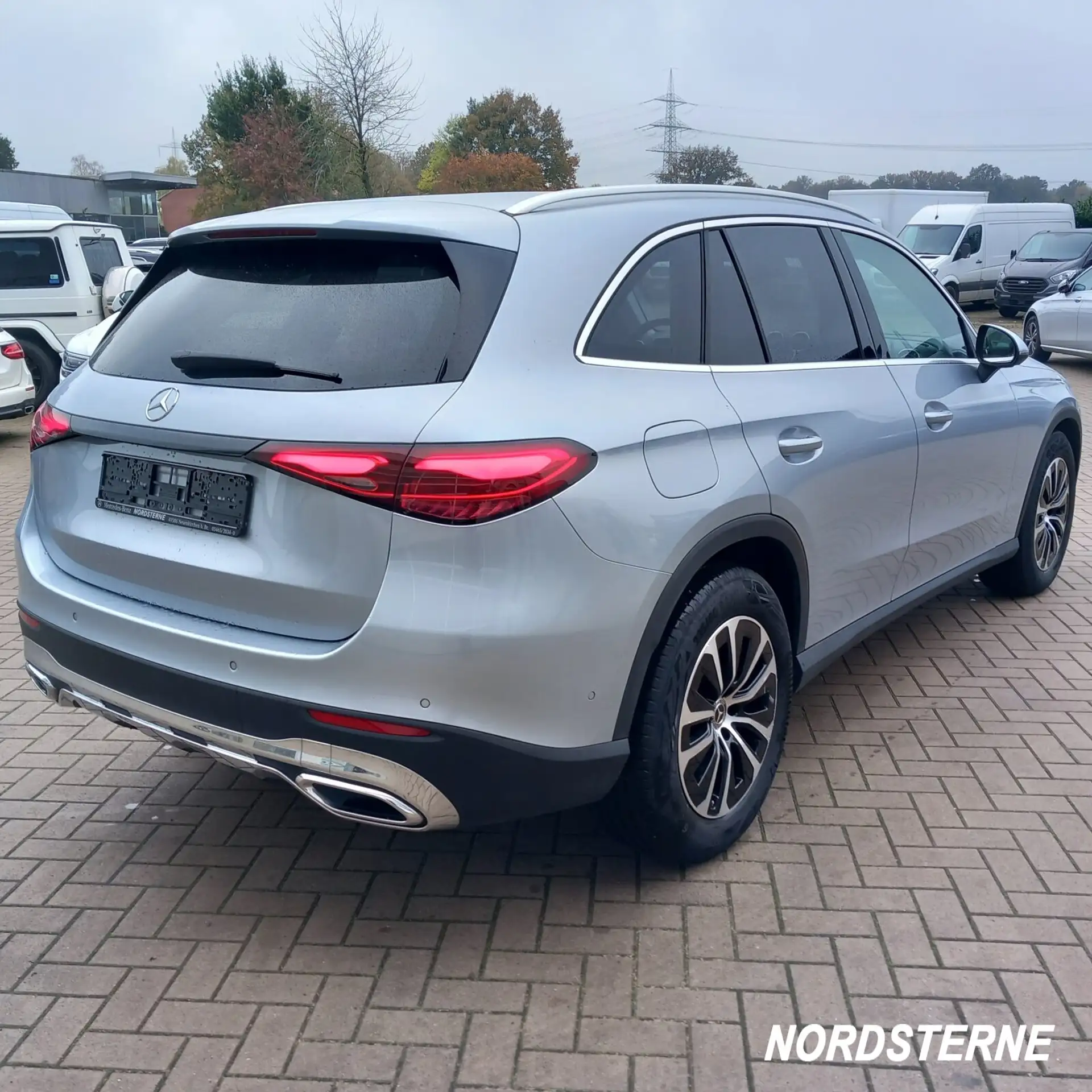 Mercedes-Benz - GLC 220