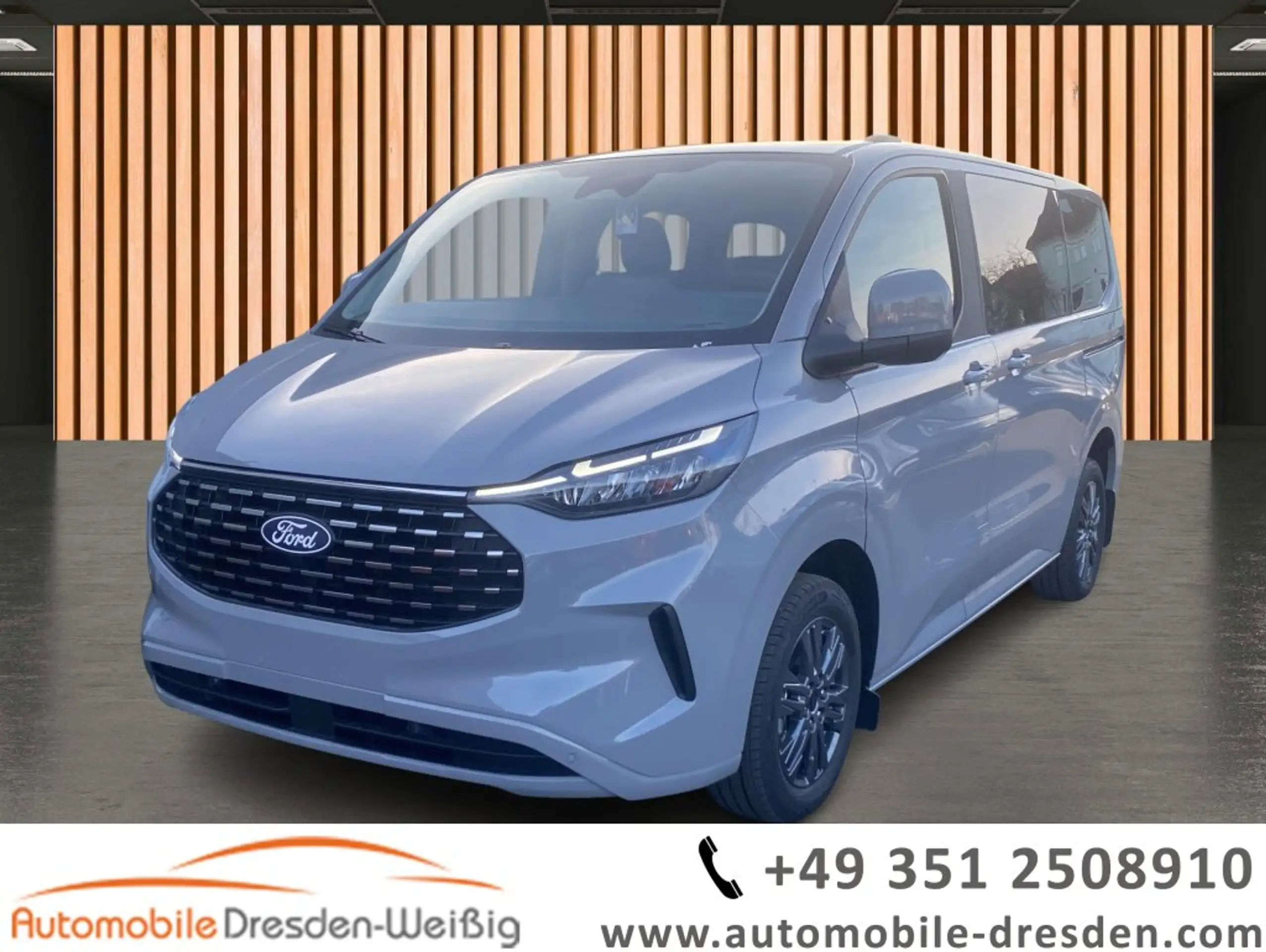 Ford Tourneo Custom 2023