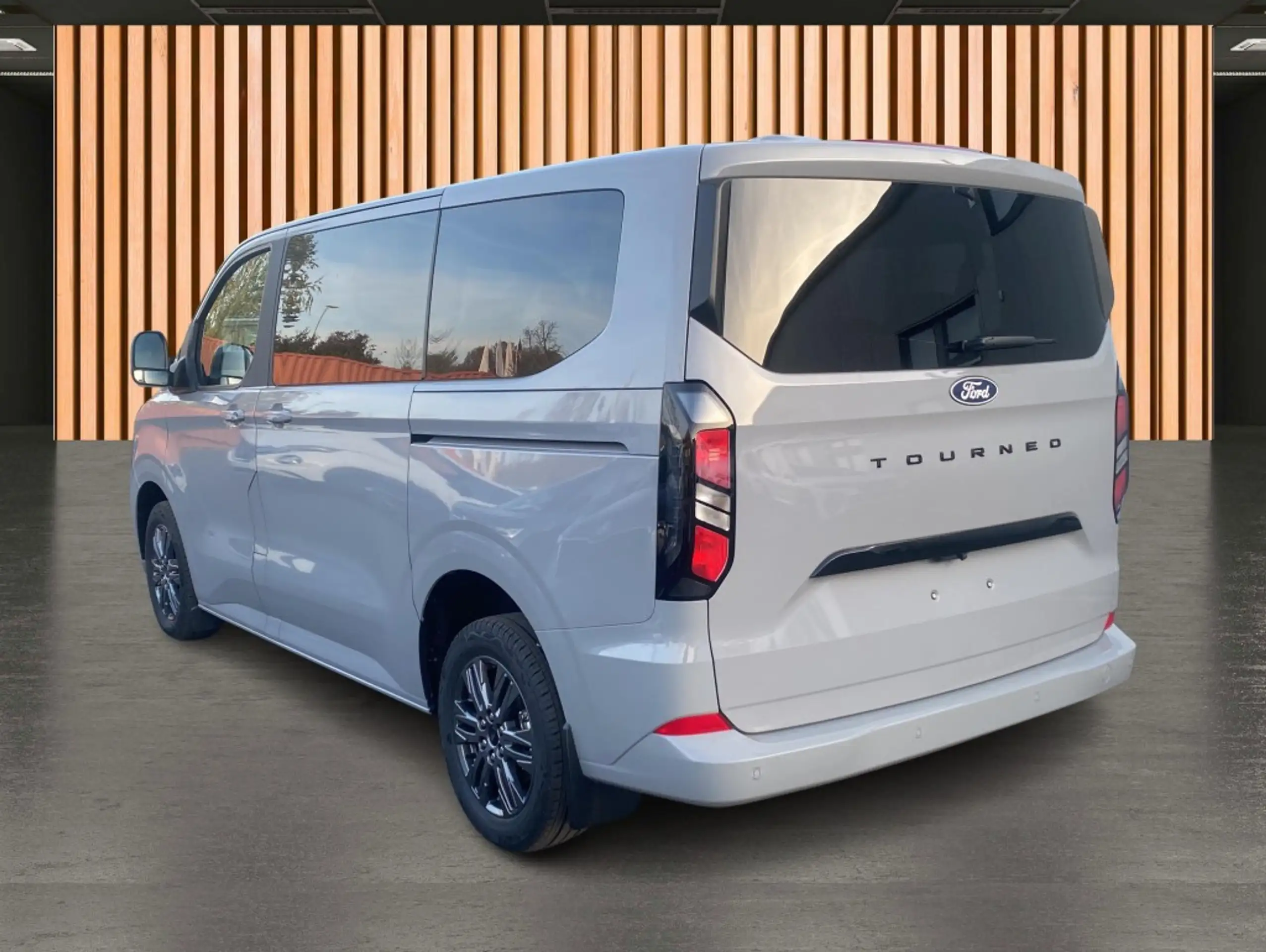 Ford - Tourneo Custom