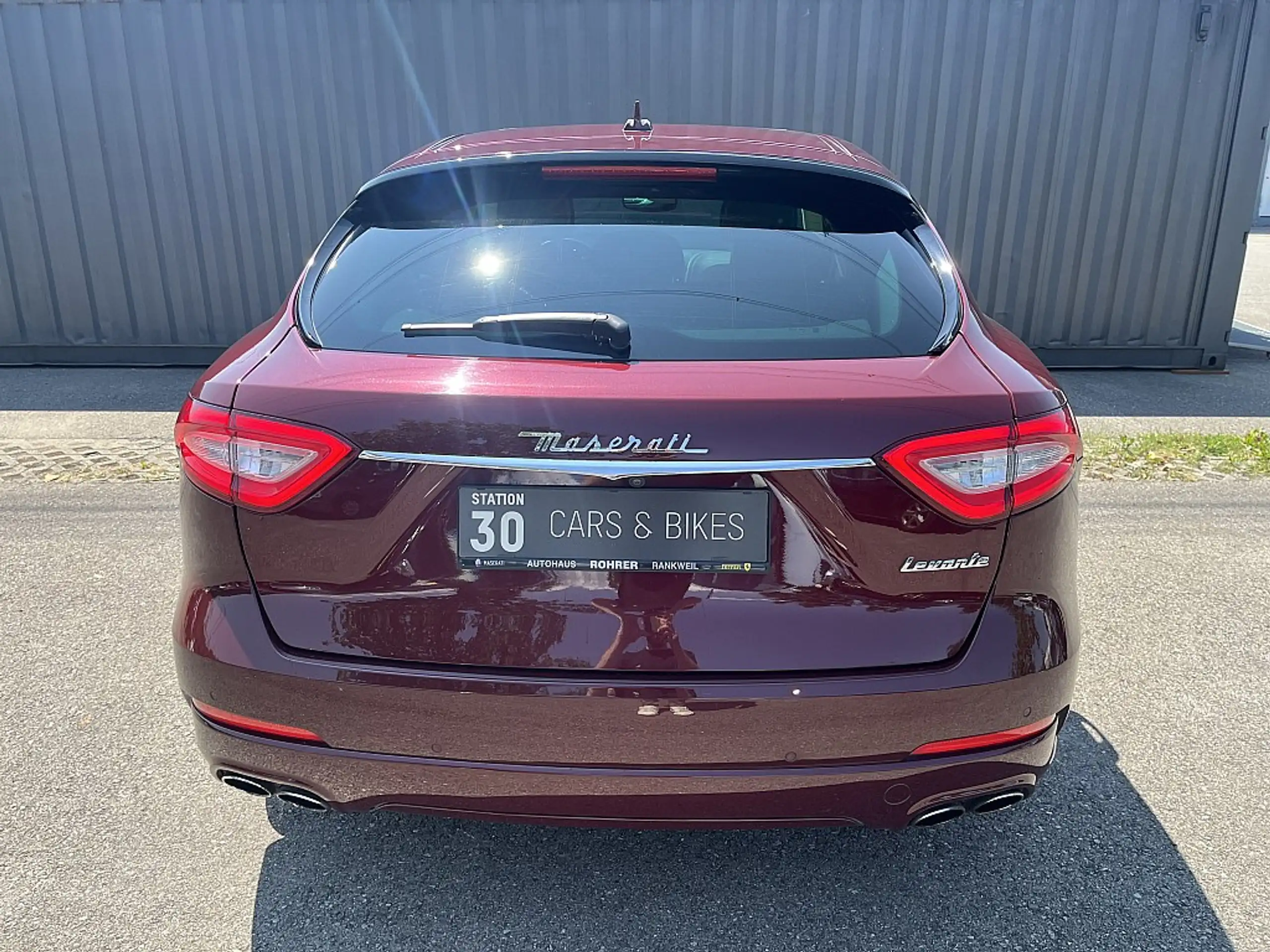 Maserati - Levante