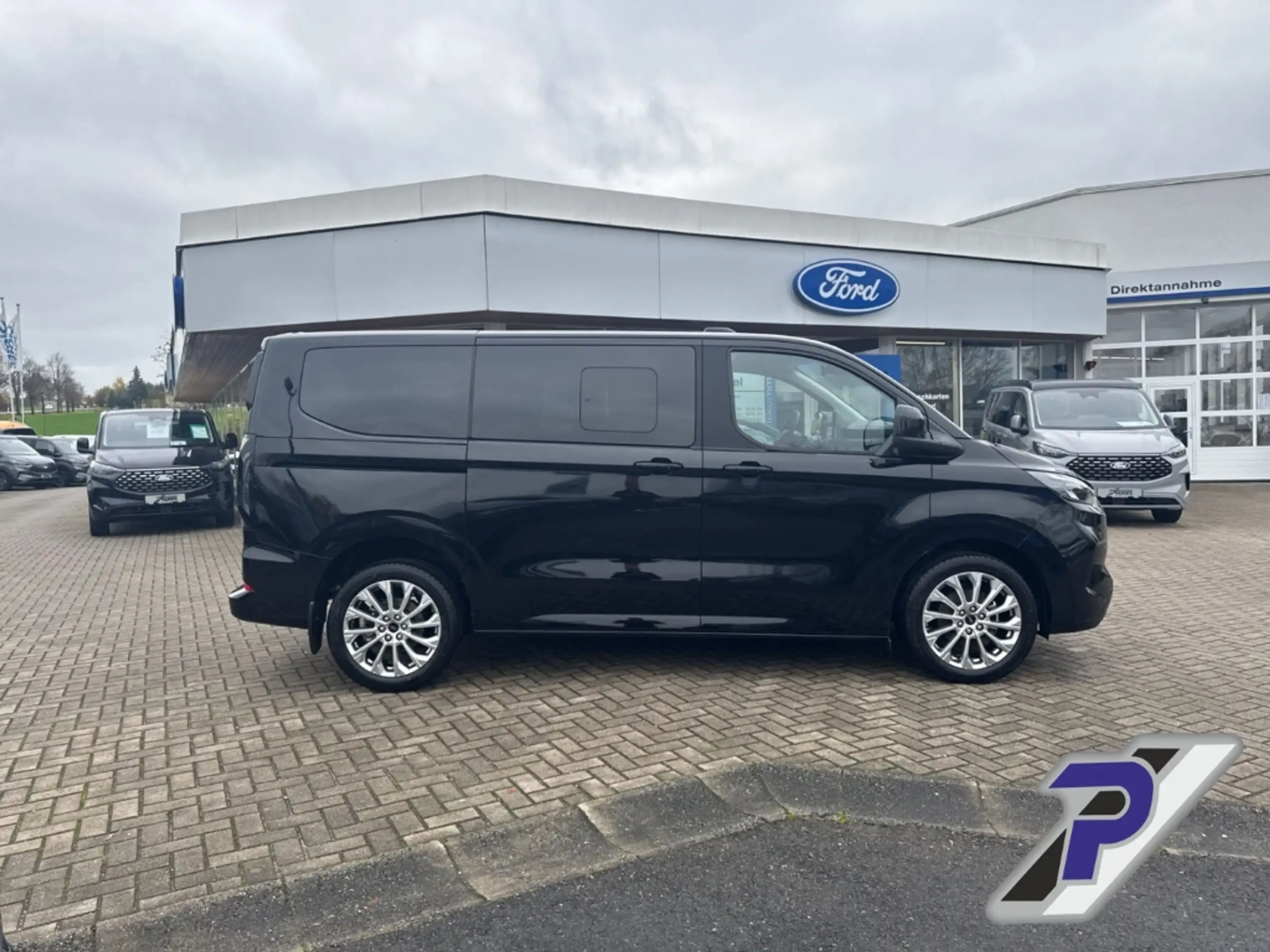 Ford - Tourneo Custom