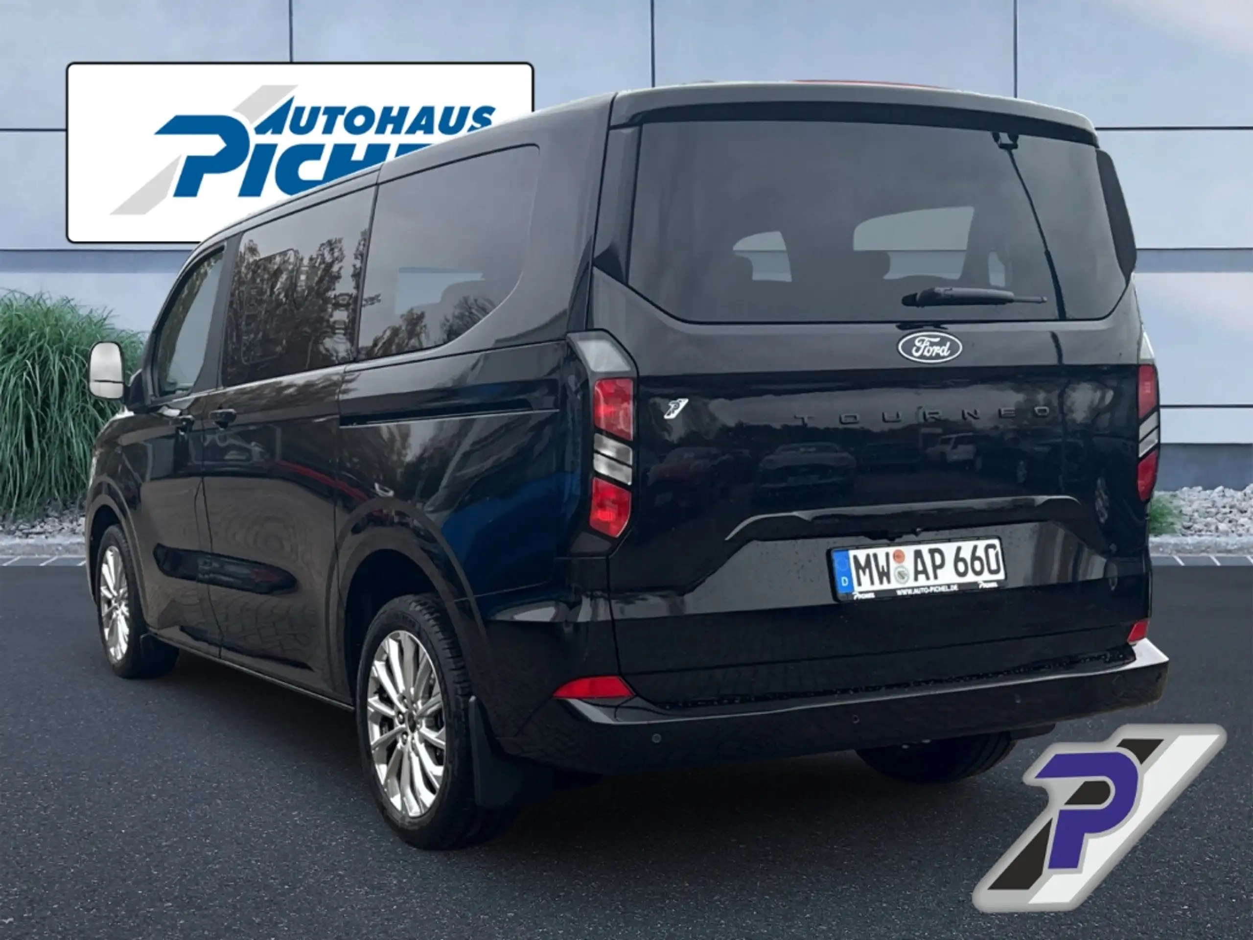 Ford - Tourneo Custom