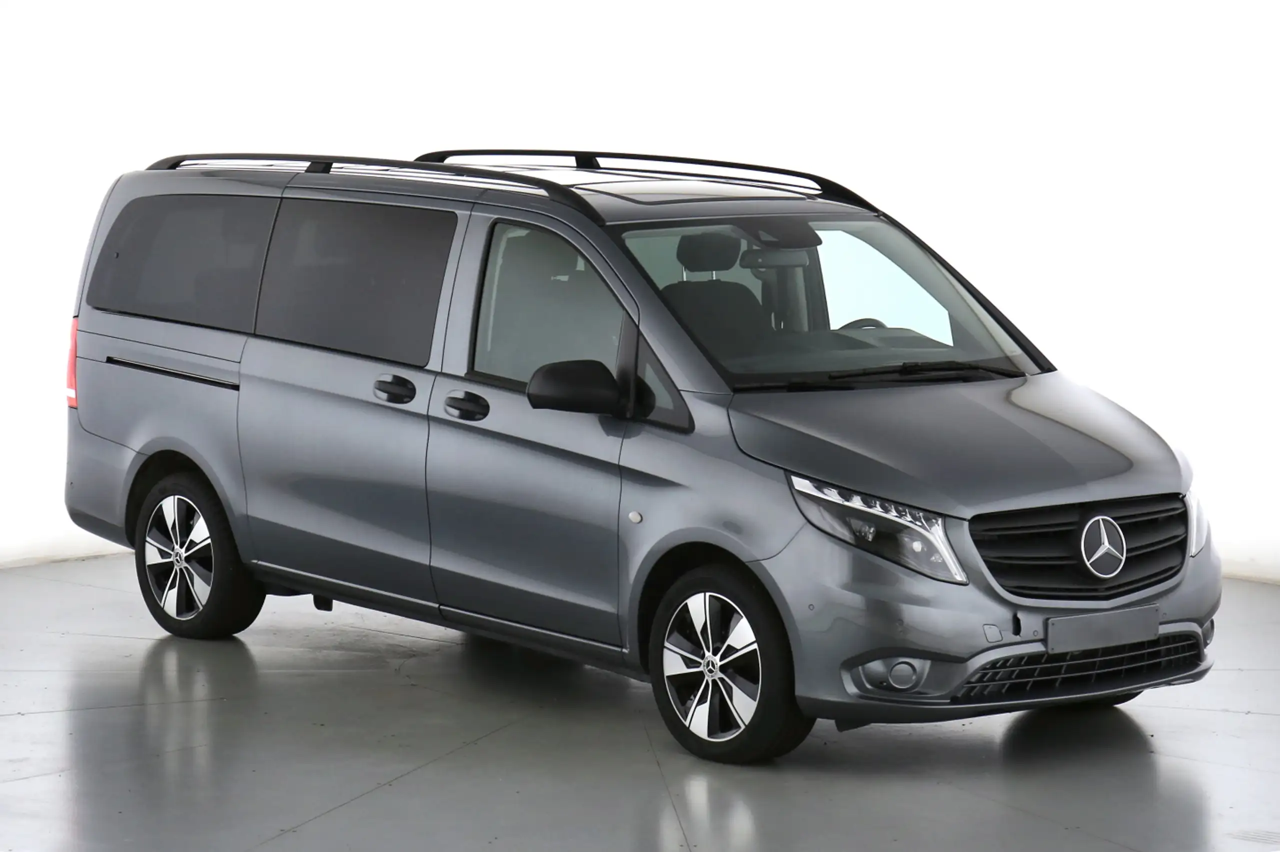 Mercedes-Benz - Vito