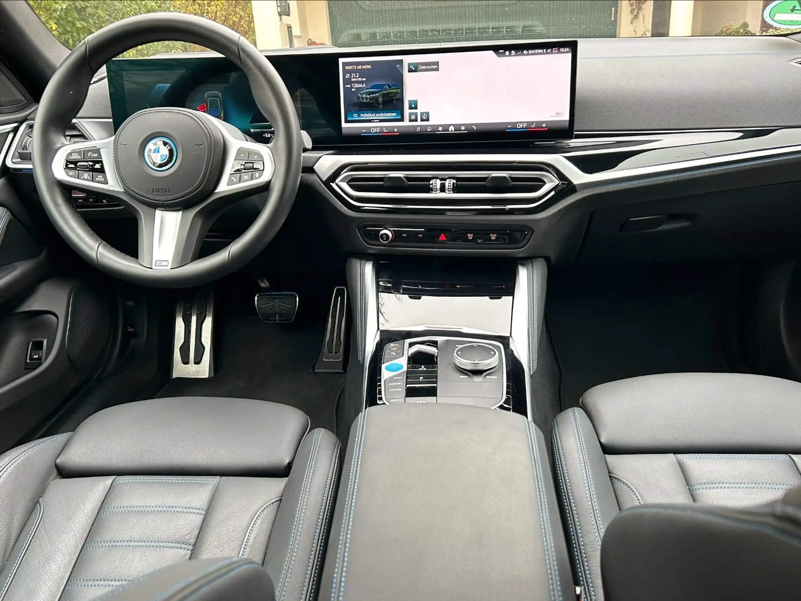 BMW - i4