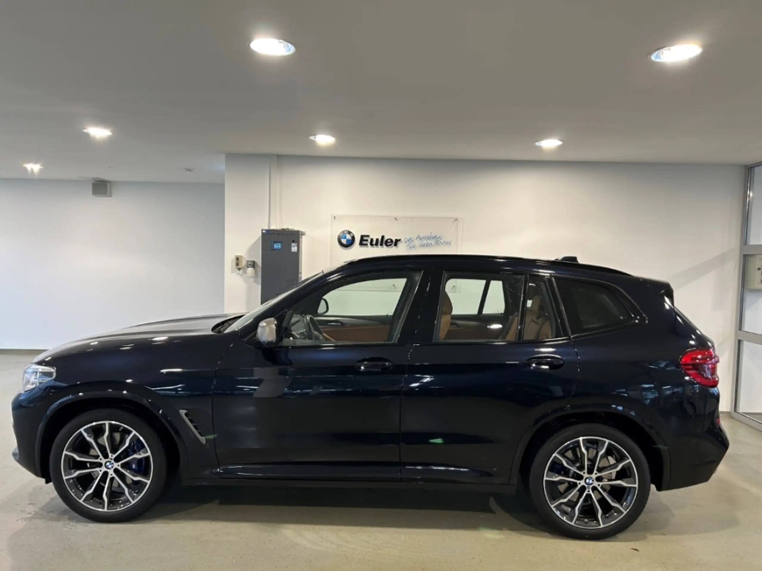 BMW - X3