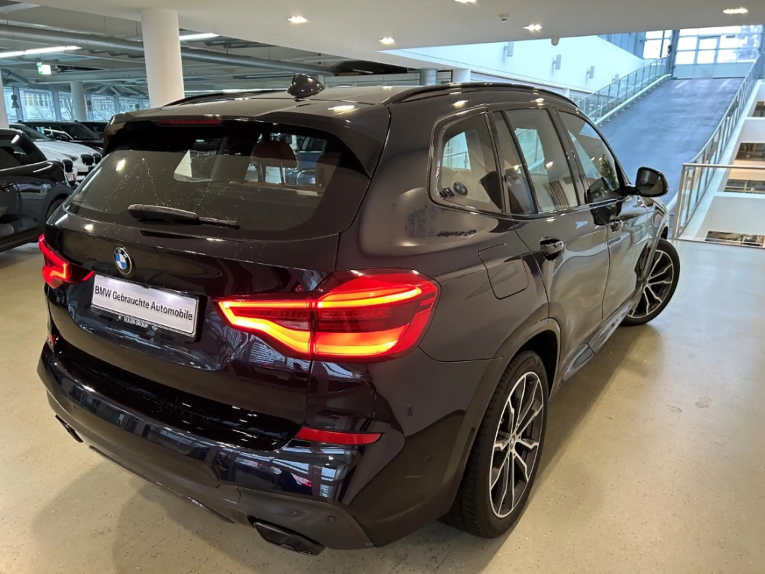 BMW - X3