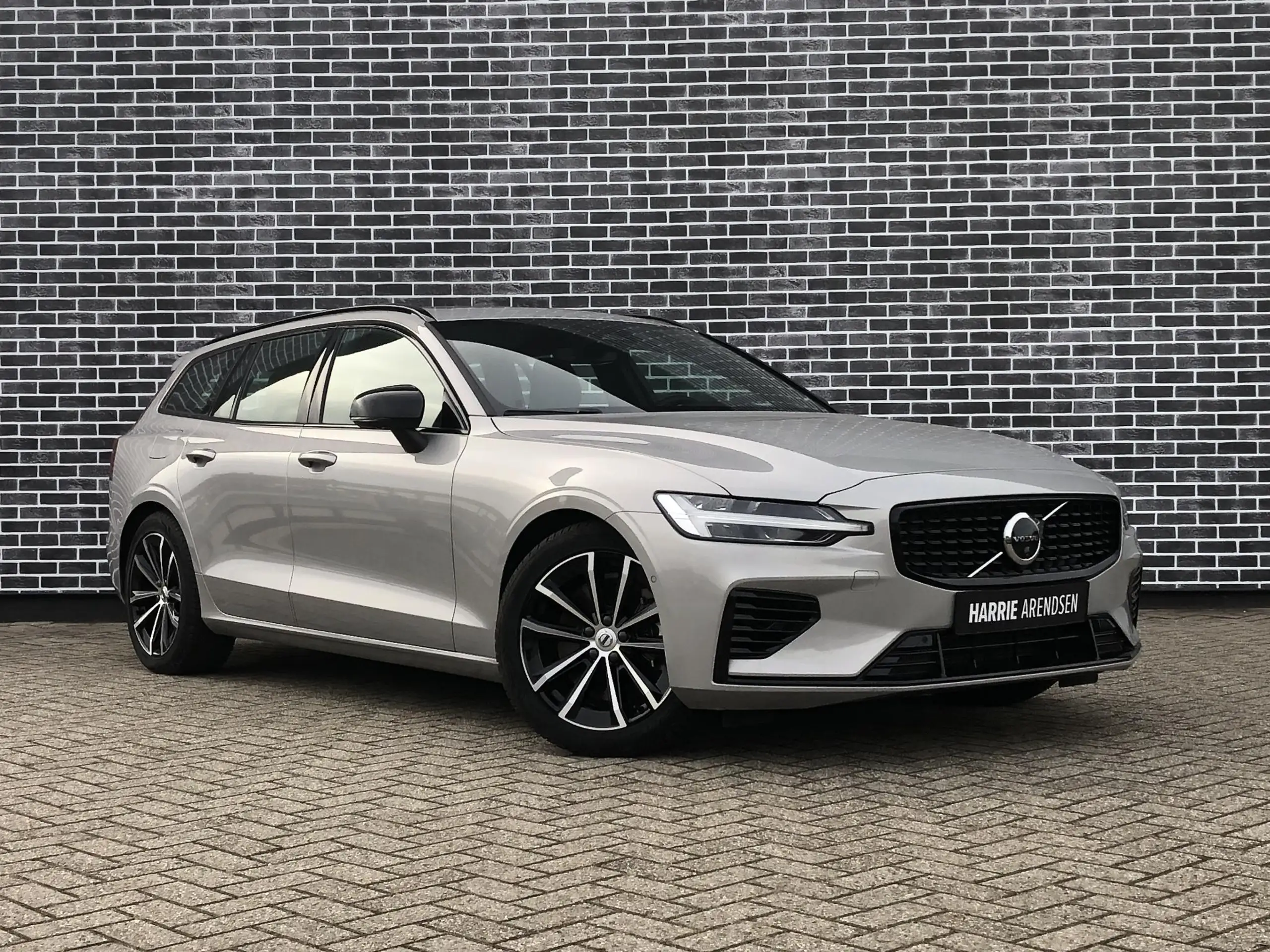 Volvo - V60