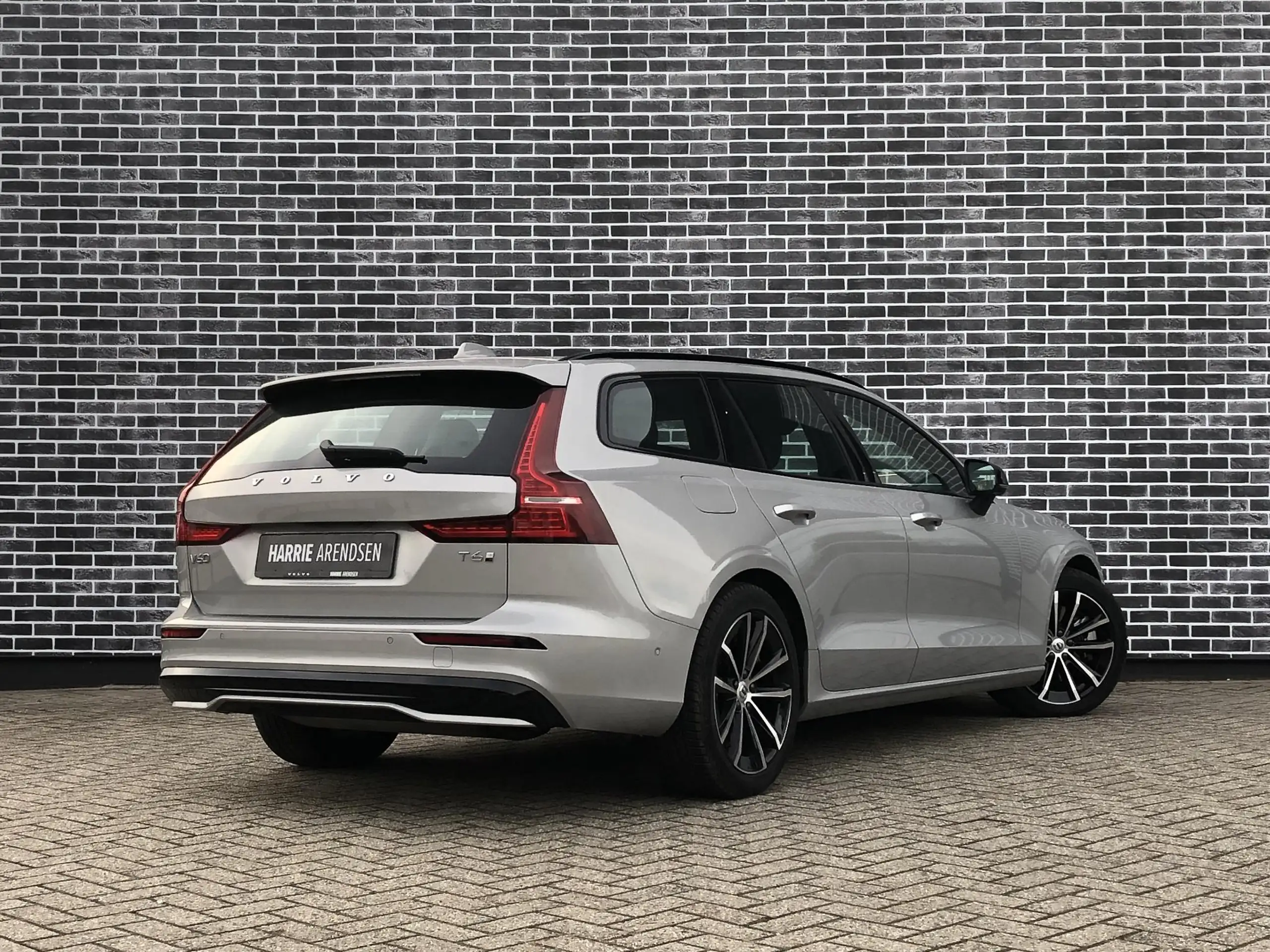 Volvo - V60