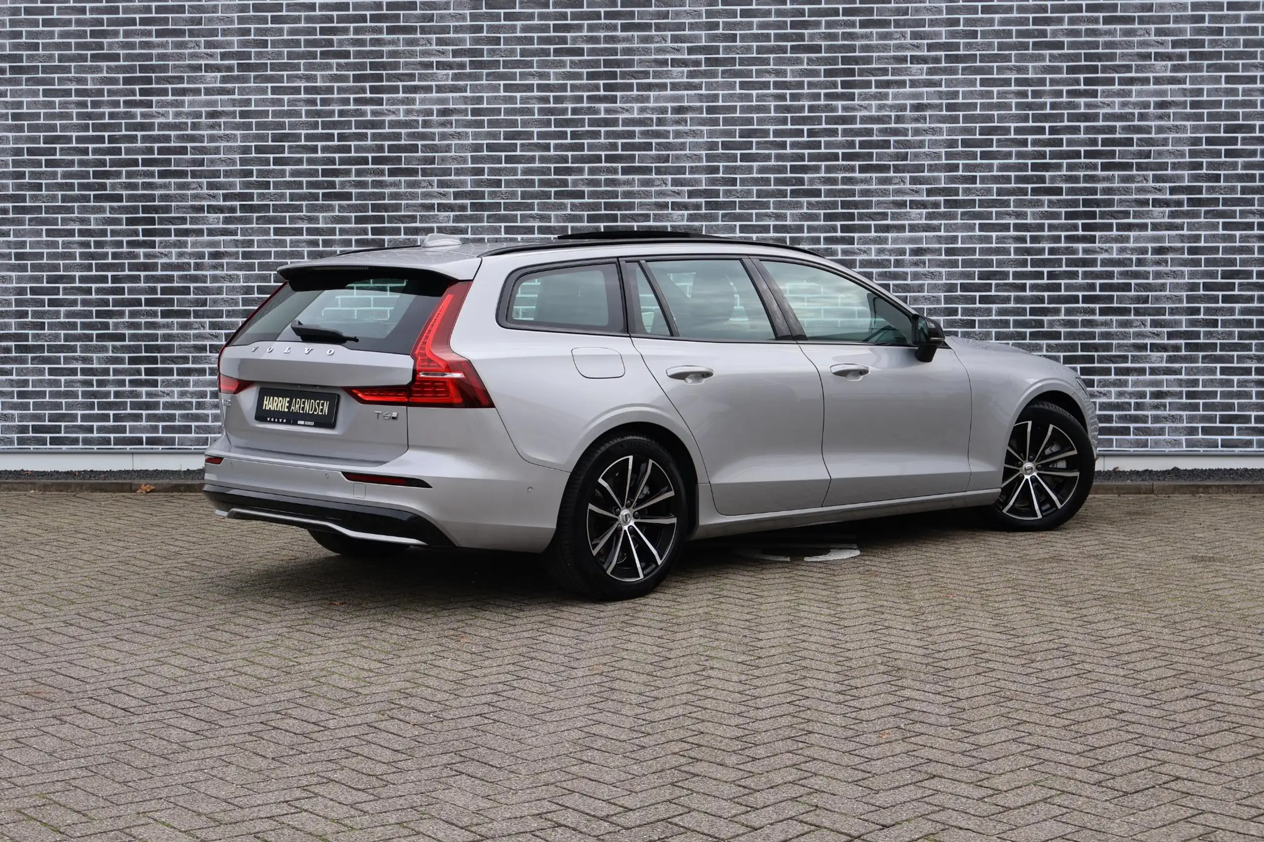 Volvo - V60