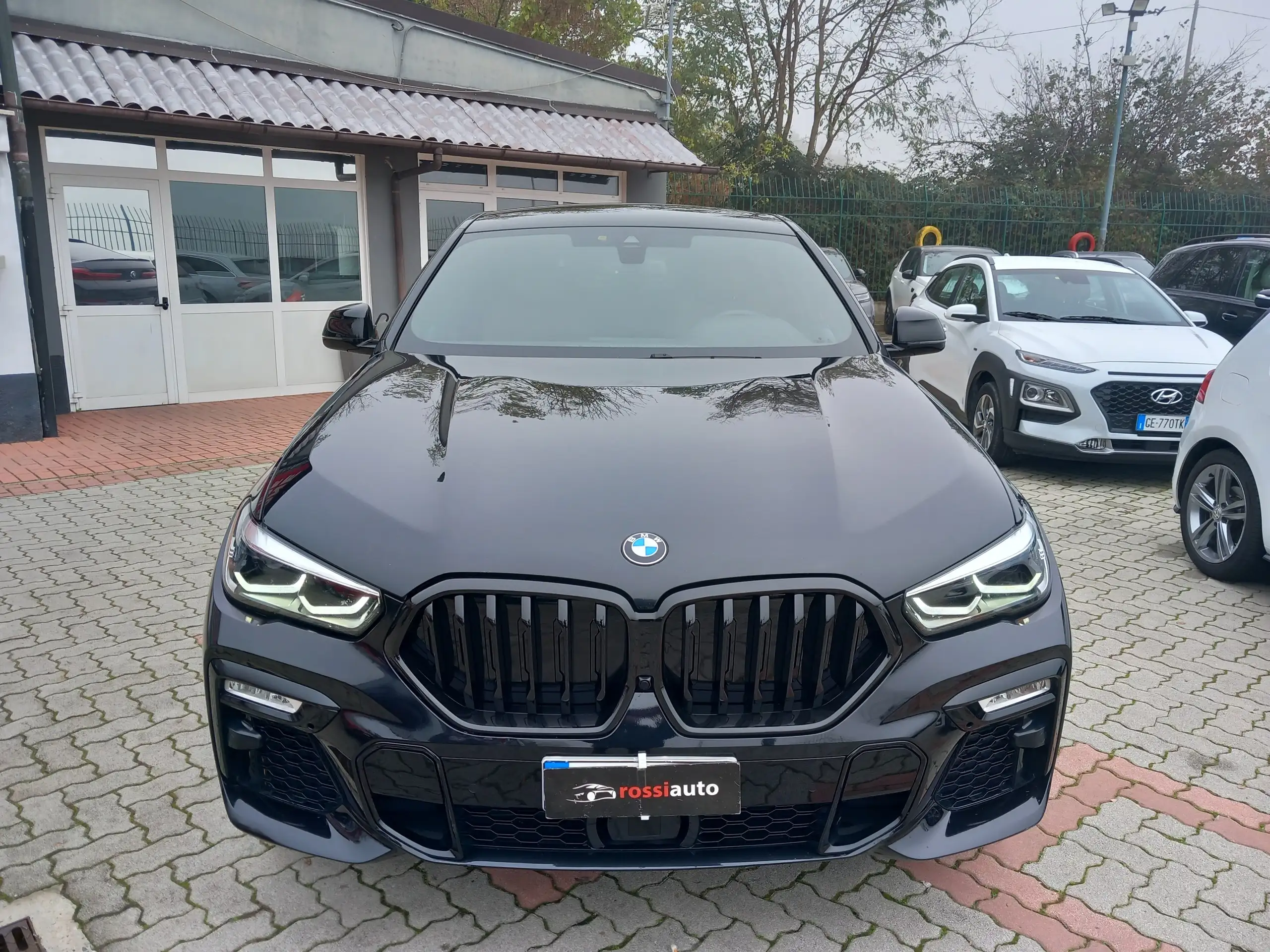 BMW - X6