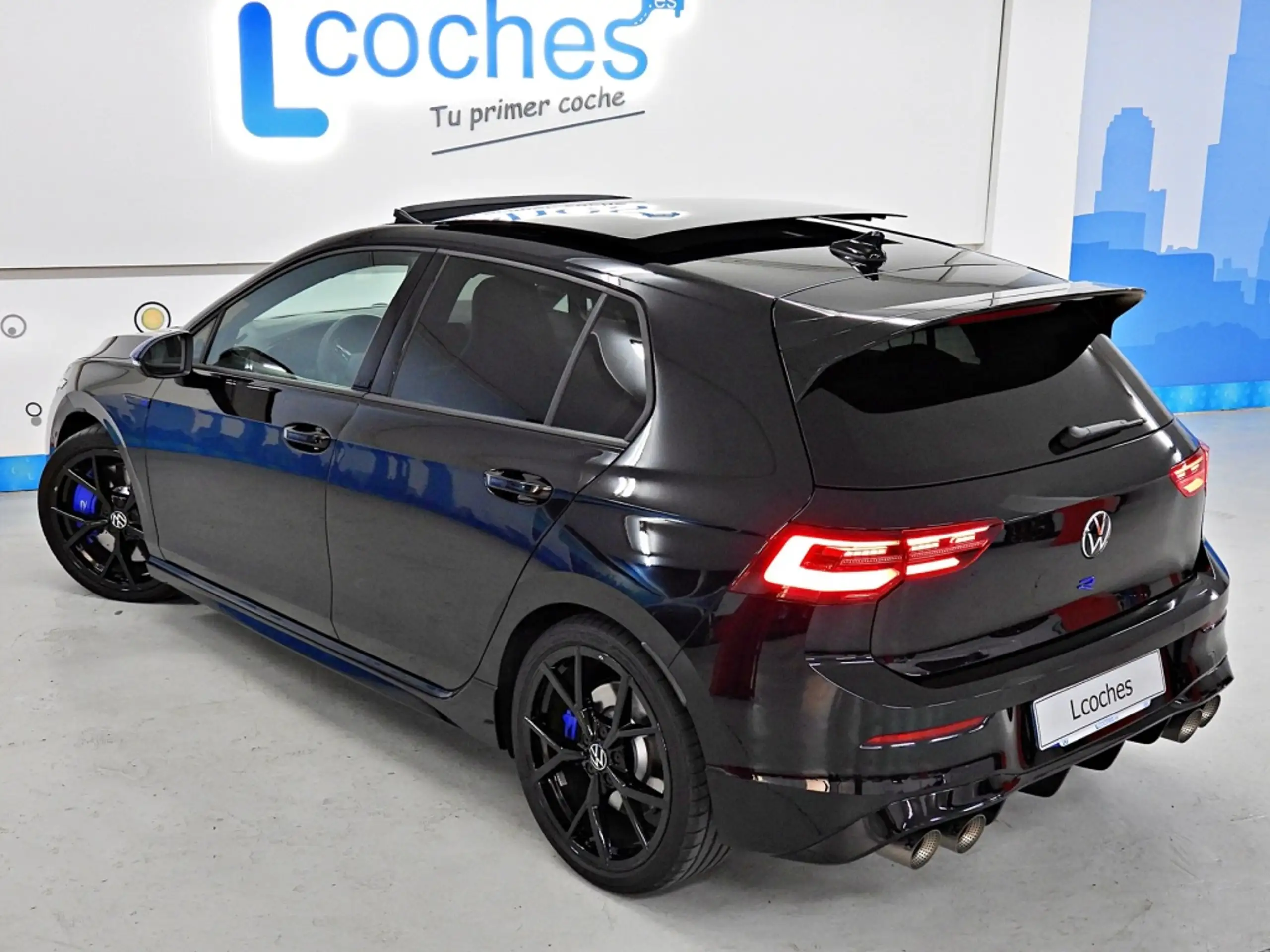 Volkswagen - Golf