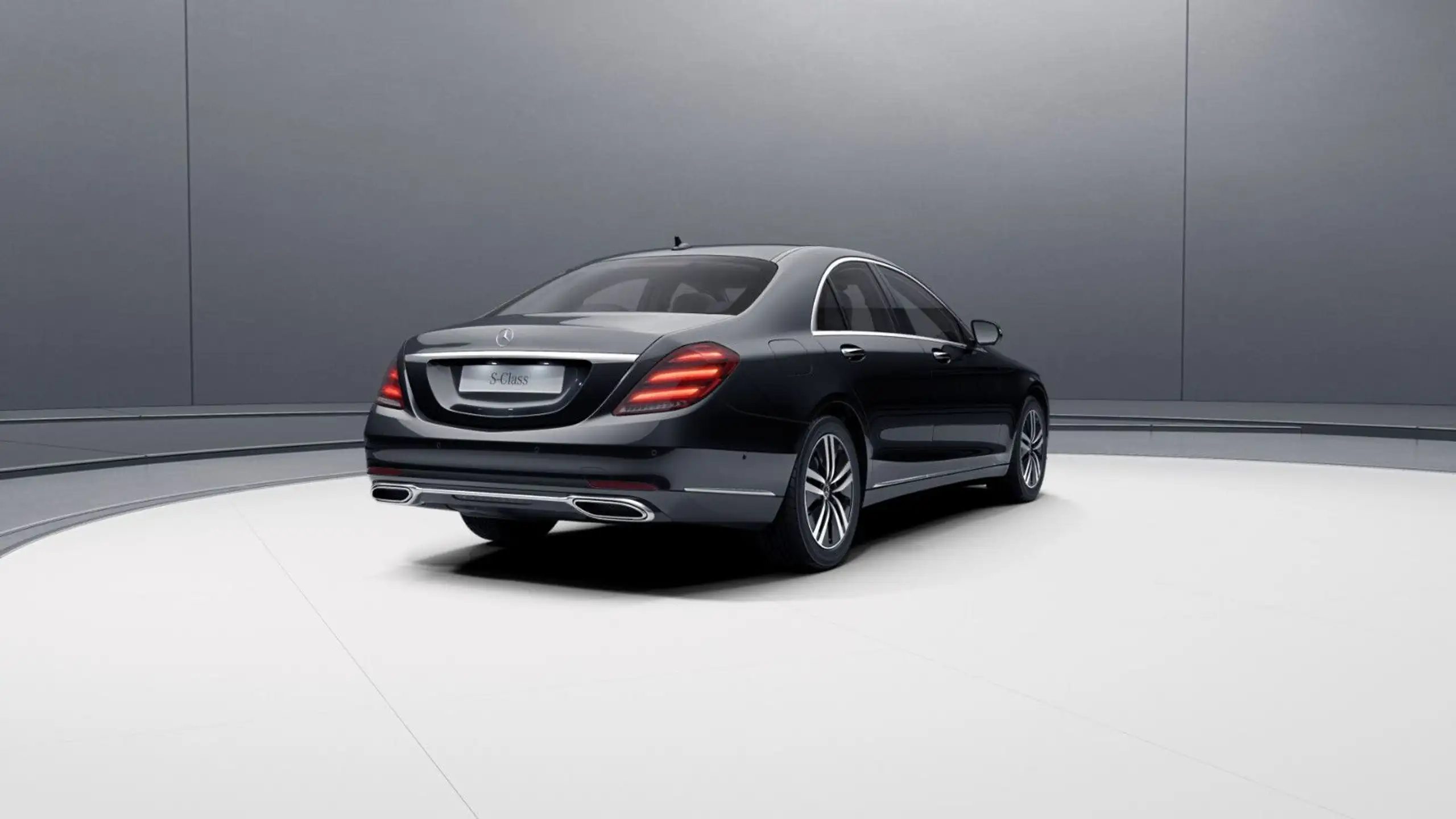 Mercedes-Benz - S 400