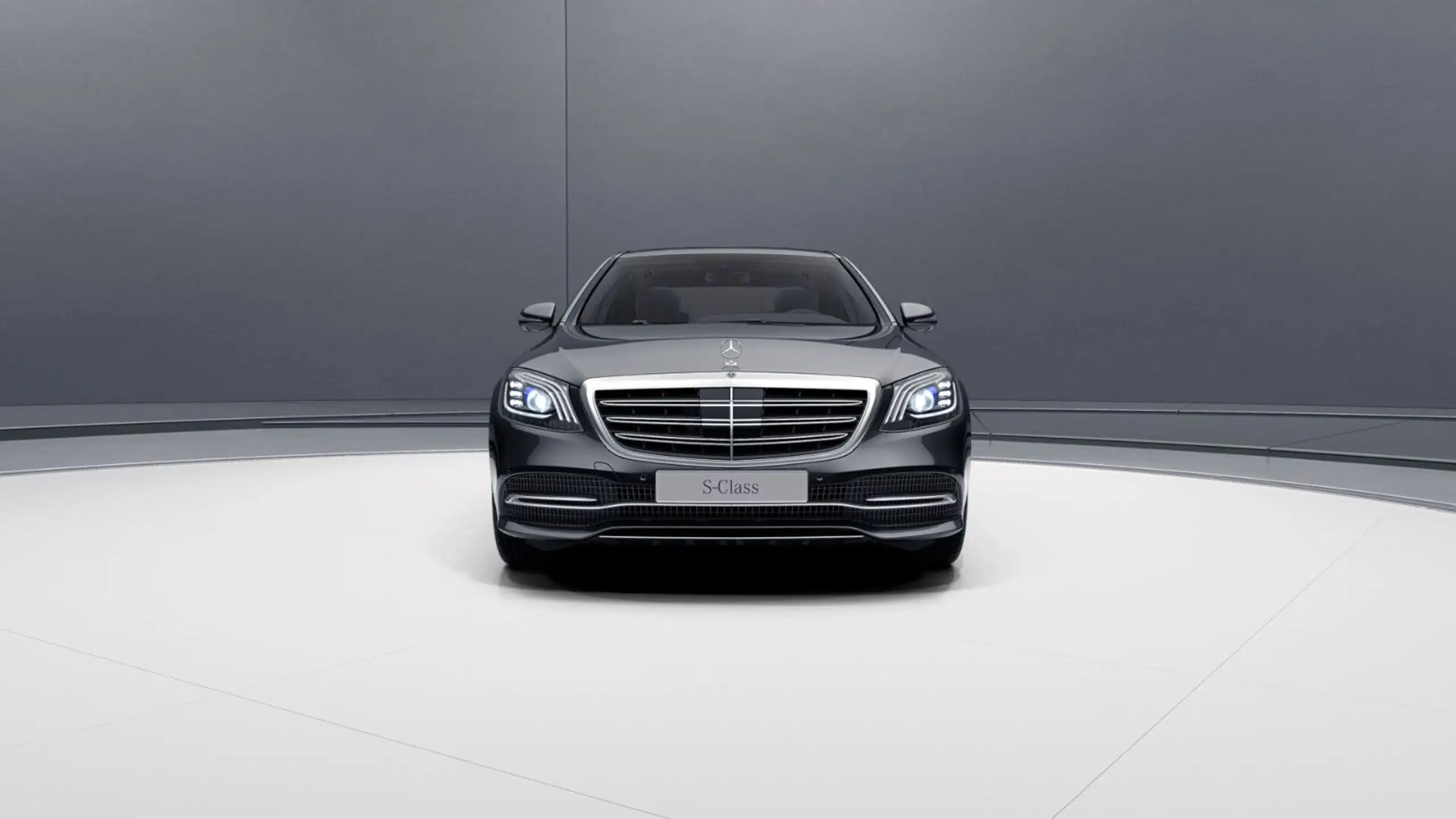 Mercedes-Benz - S 400