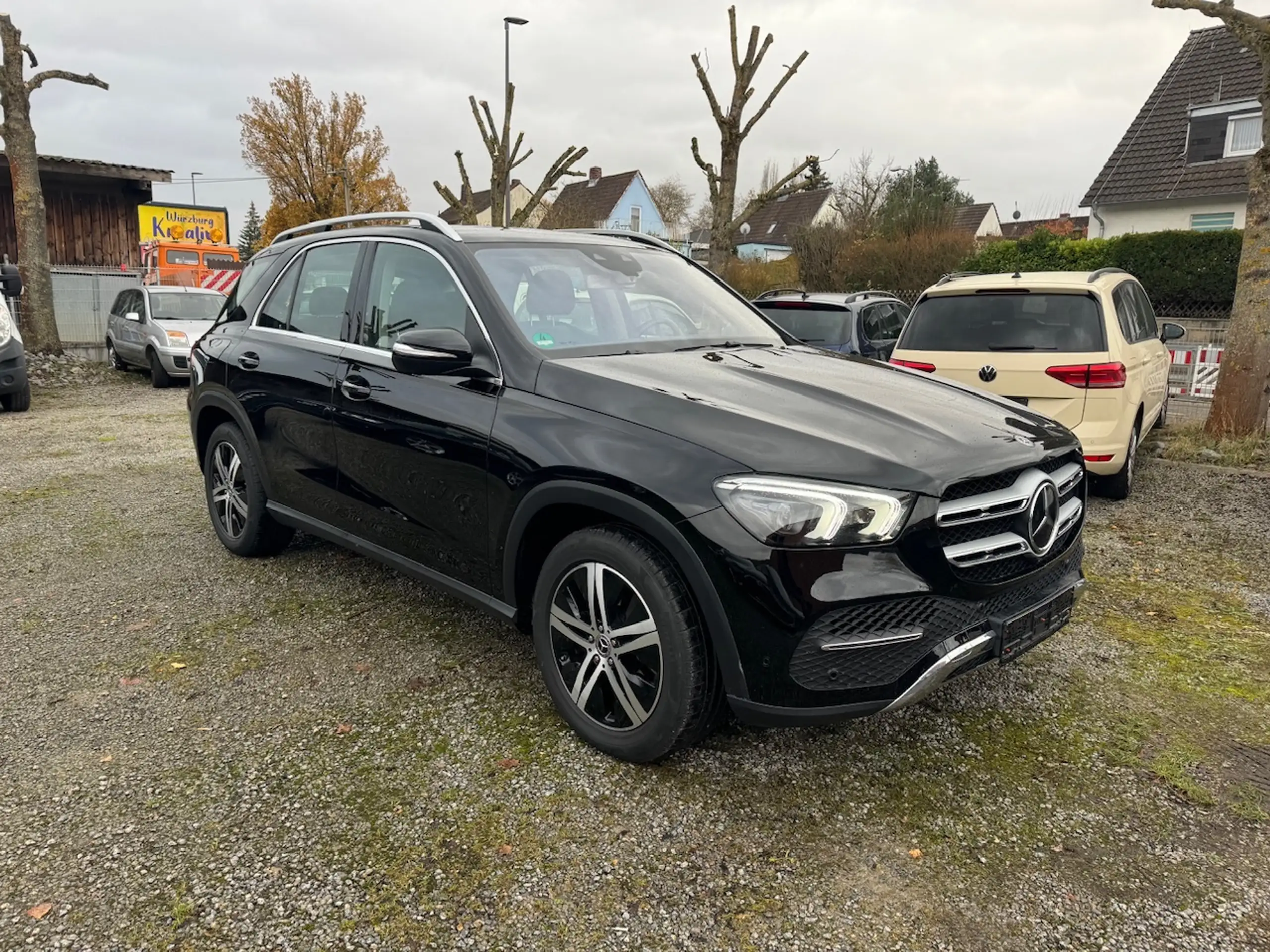 Mercedes-Benz - GLE 400