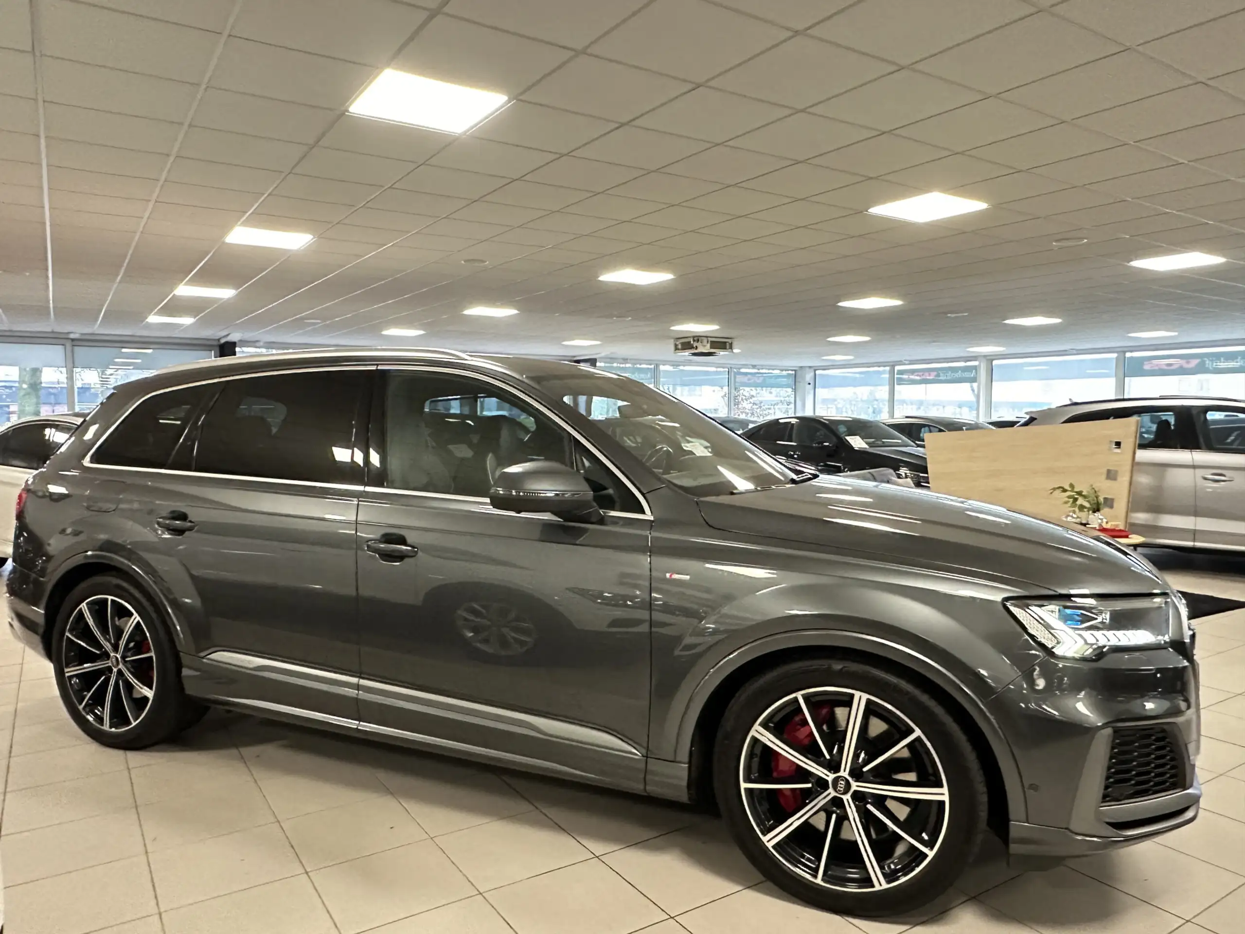 Audi - Q7