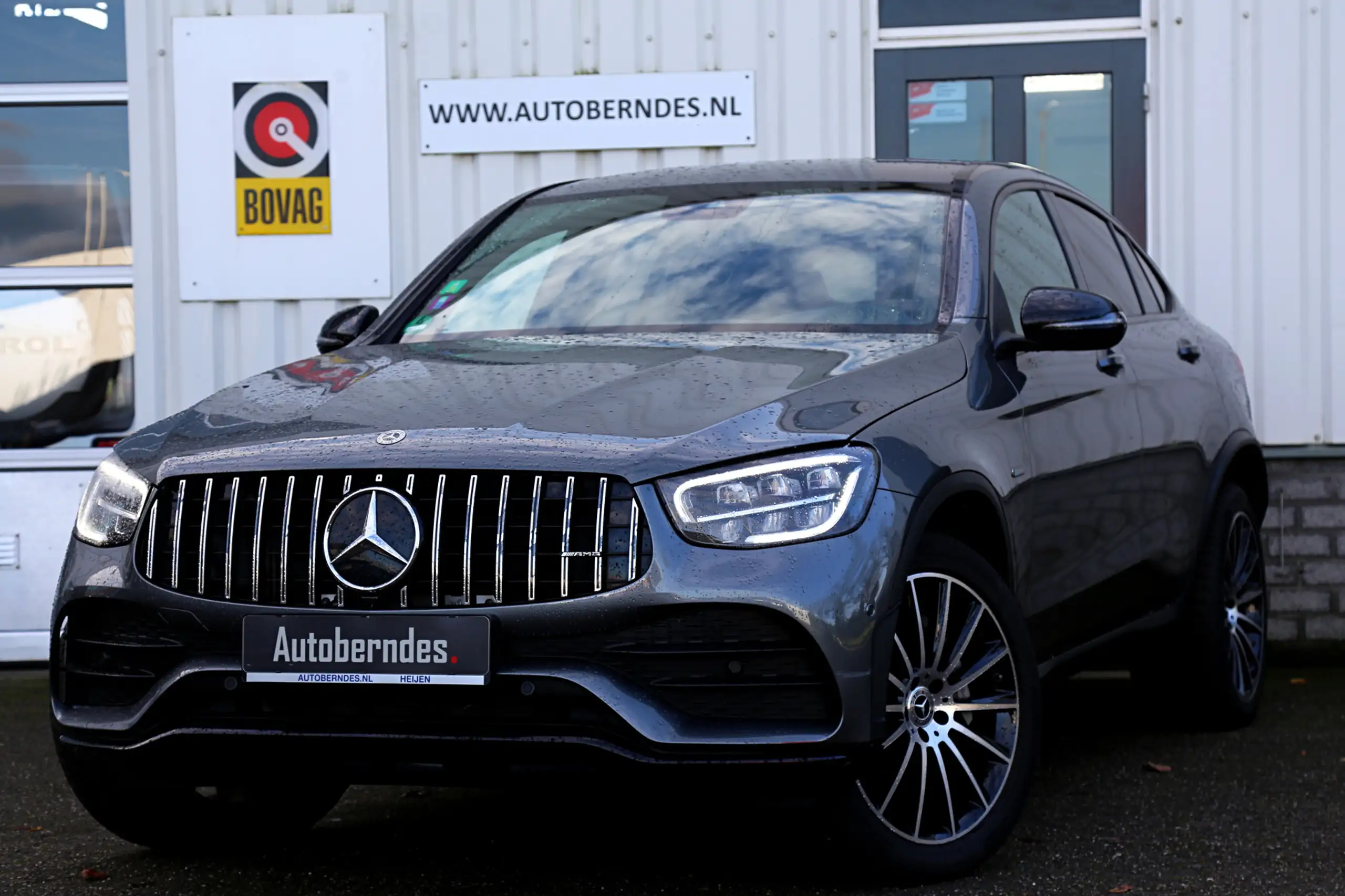 Mercedes-Benz - GLC 300