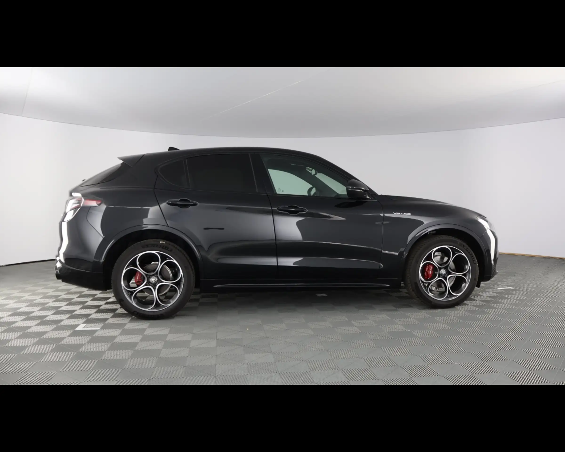 Alfa Romeo - Stelvio