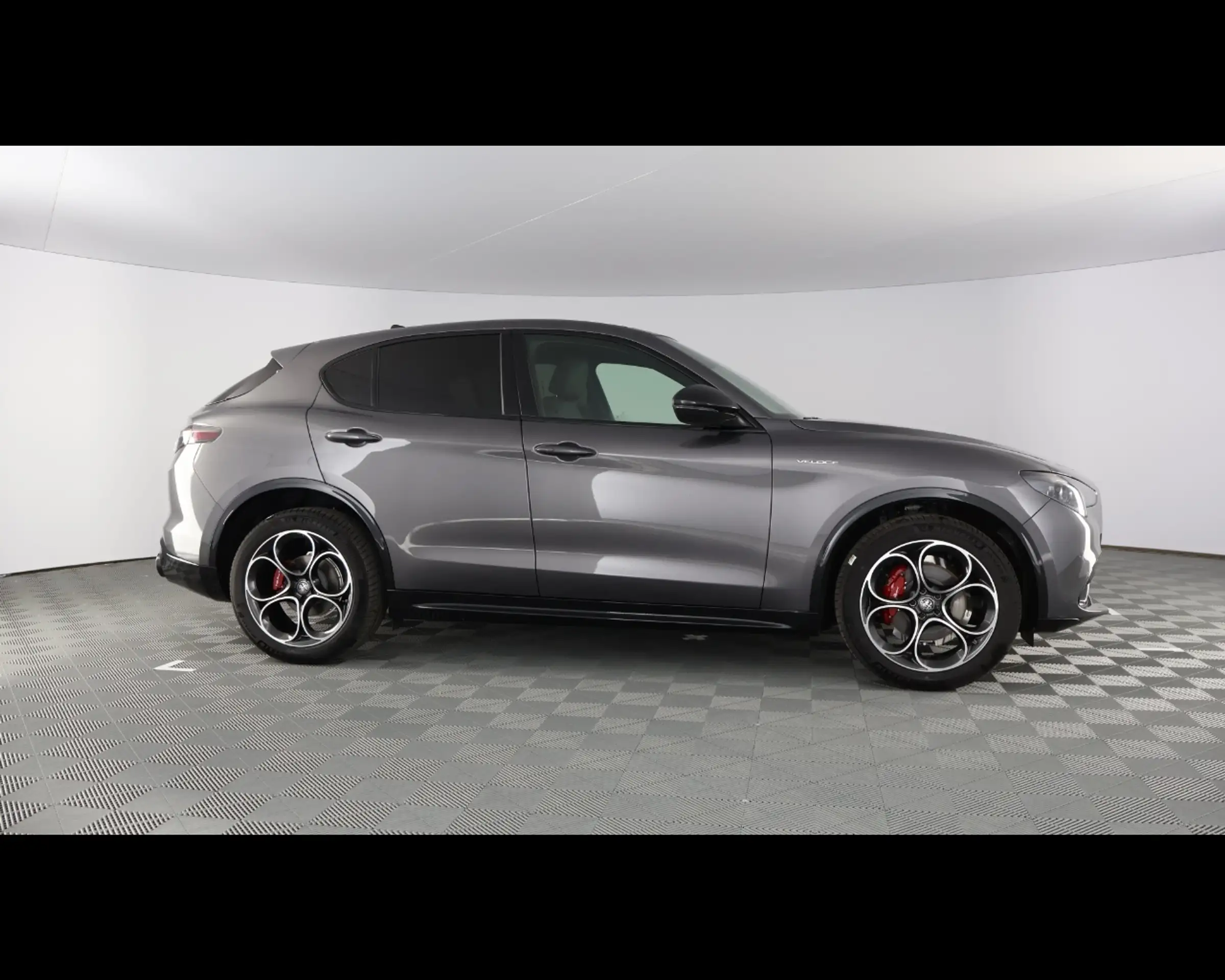 Alfa Romeo - Stelvio